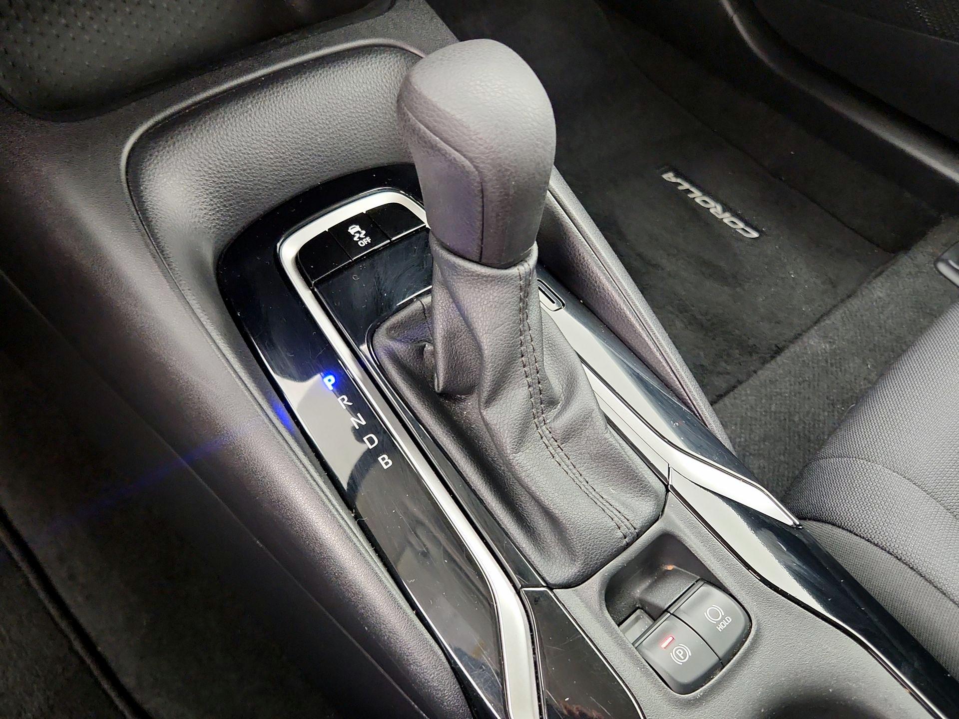 Thumbnail: 2022 Toyota Corolla - 17