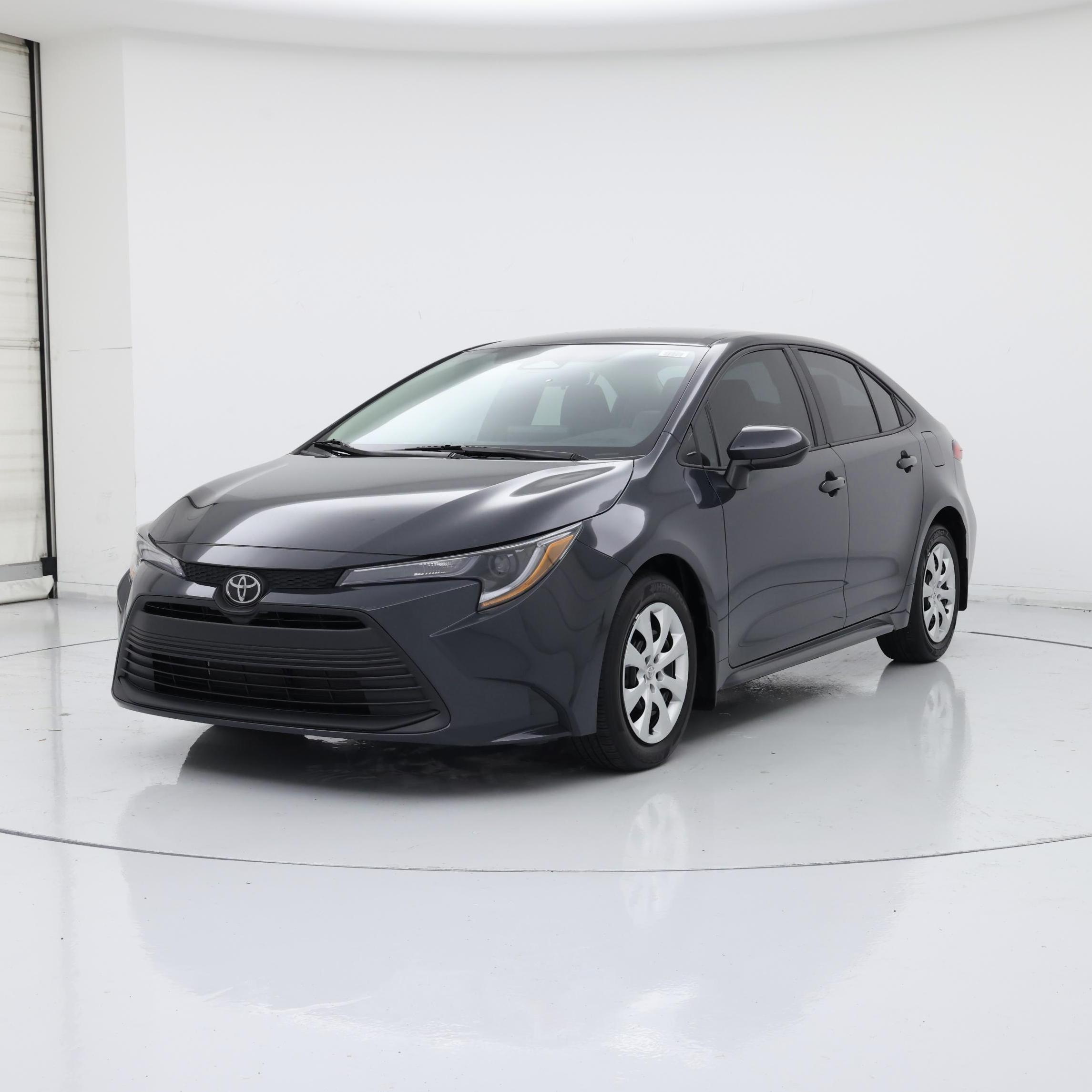 Thumbnail: 2025 Toyota Corolla - 4