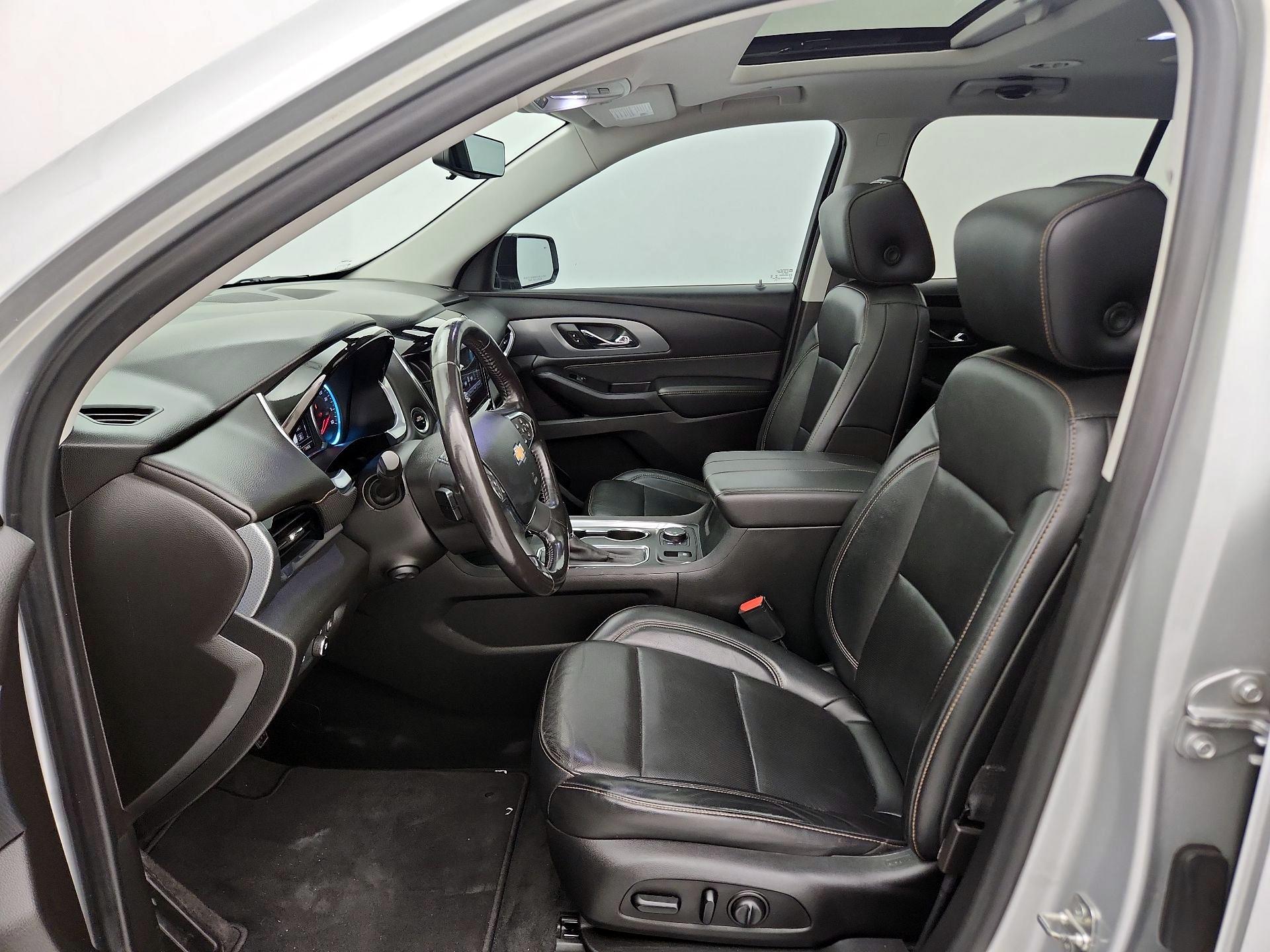 Thumbnail: 2019 Chevrolet Traverse - 11