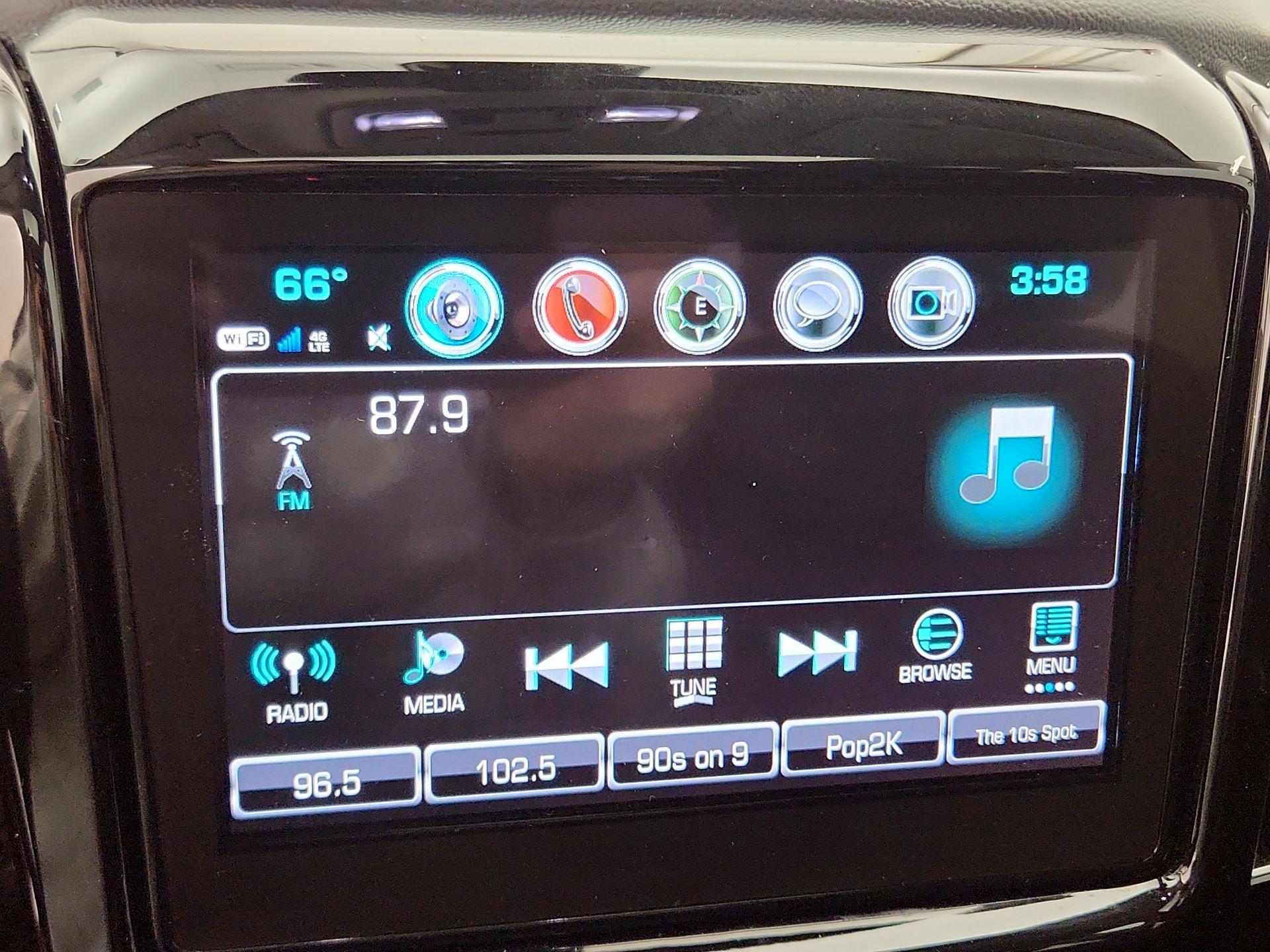 Thumbnail: 2019 Chevrolet Traverse - 15