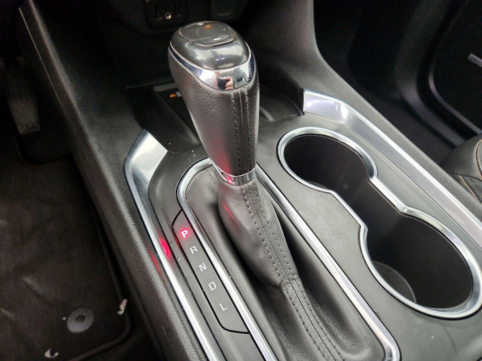 Thumbnail: 2019 Chevrolet Traverse - 17