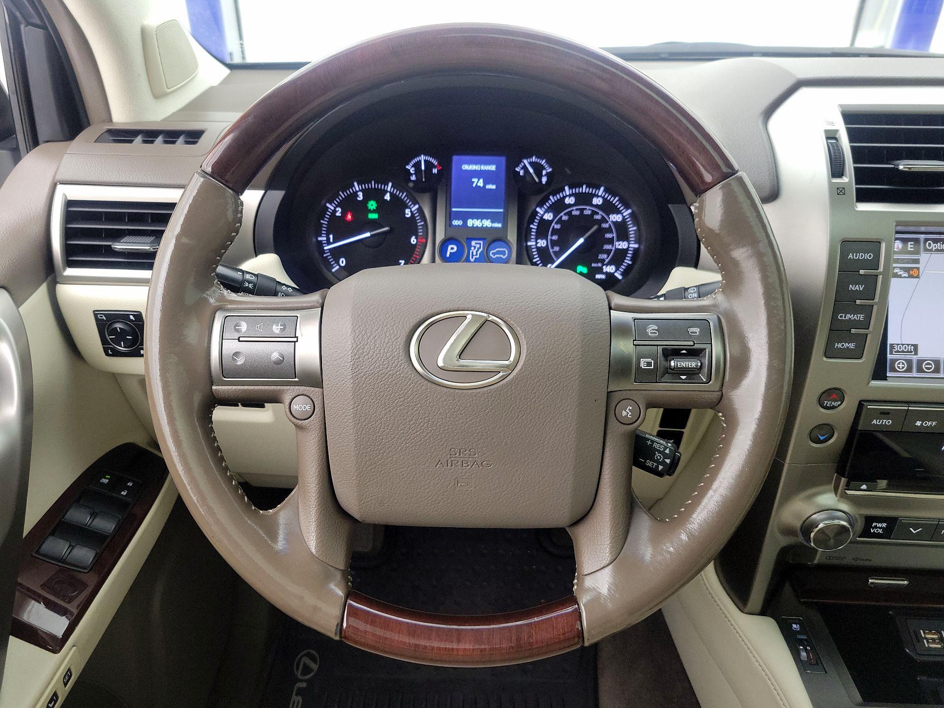 Thumbnail: 2018 Lexus GX - 10