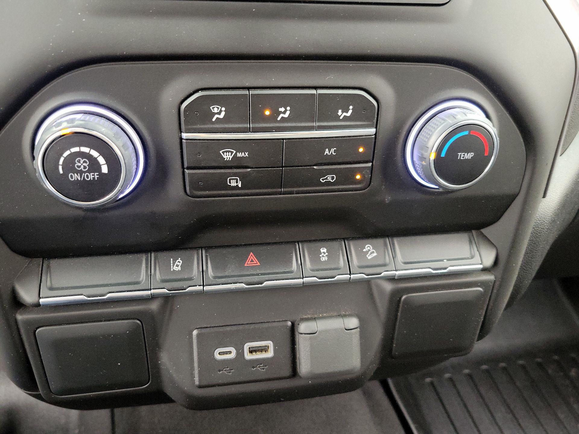 Thumbnail: 2024 Chevrolet Silverado 2500 - 16