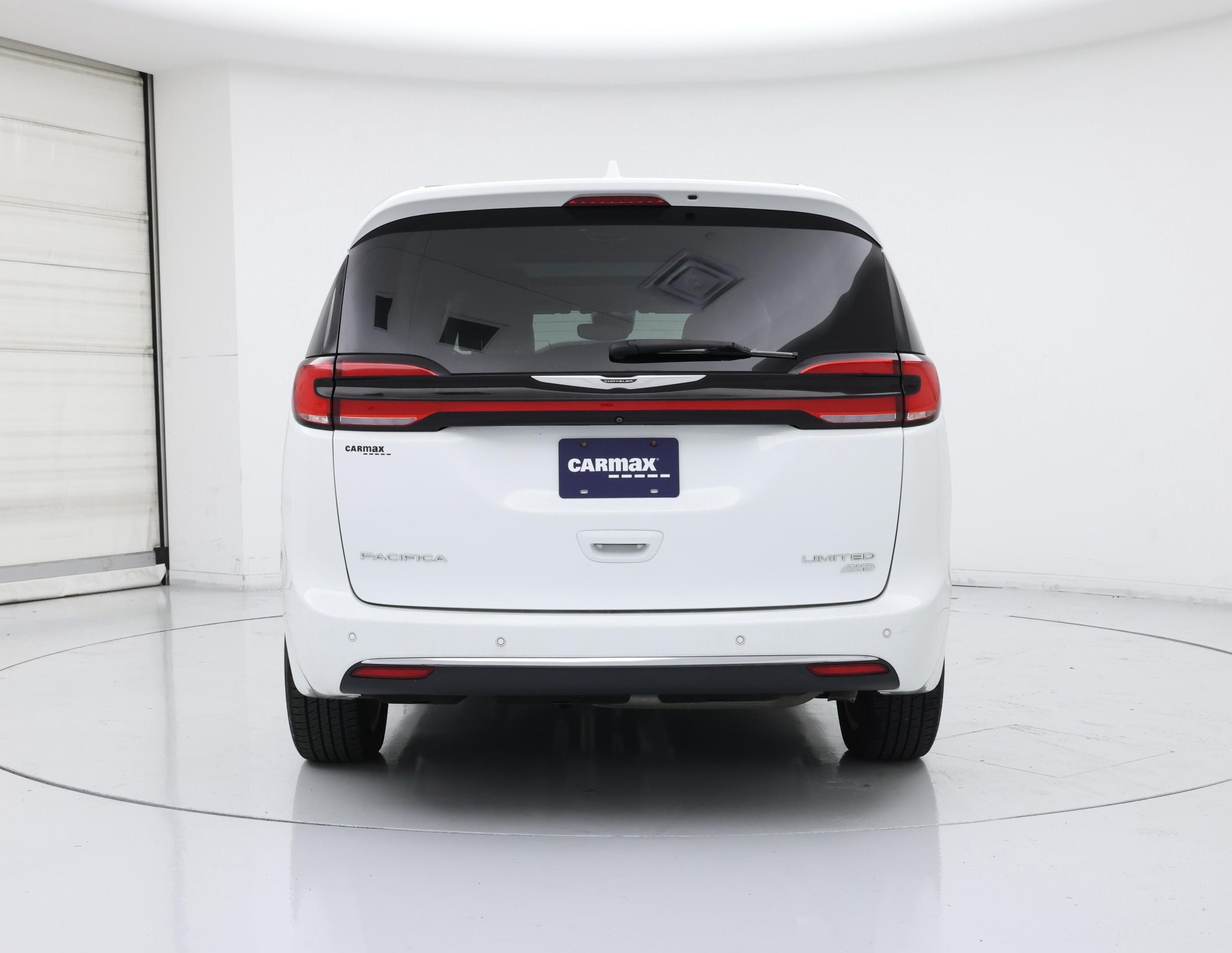 Thumbnail: 2021 Chrysler Pacifica - 6