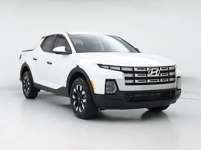 White 2025 Hyundai Santa Cruz SE