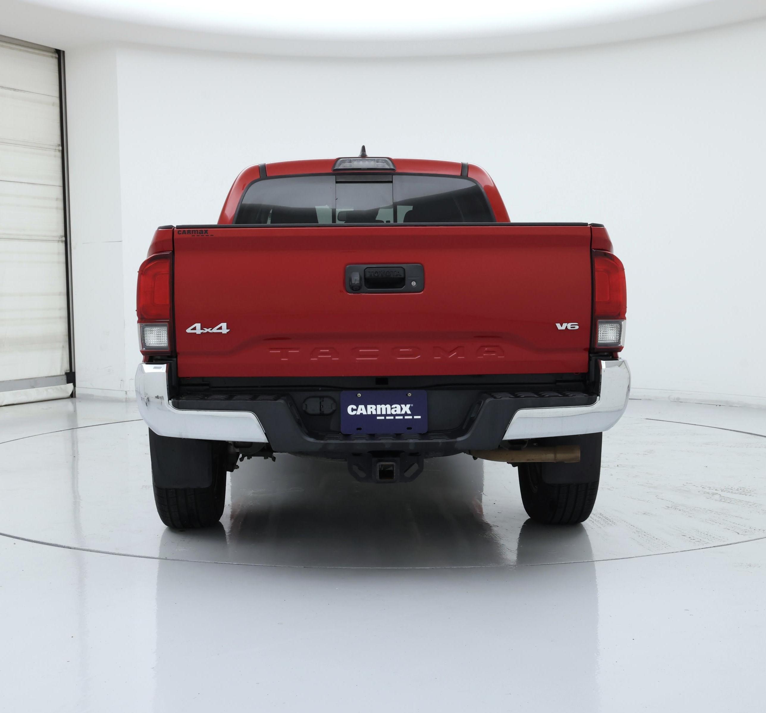 Thumbnail: 2019 Toyota Tacoma - 6