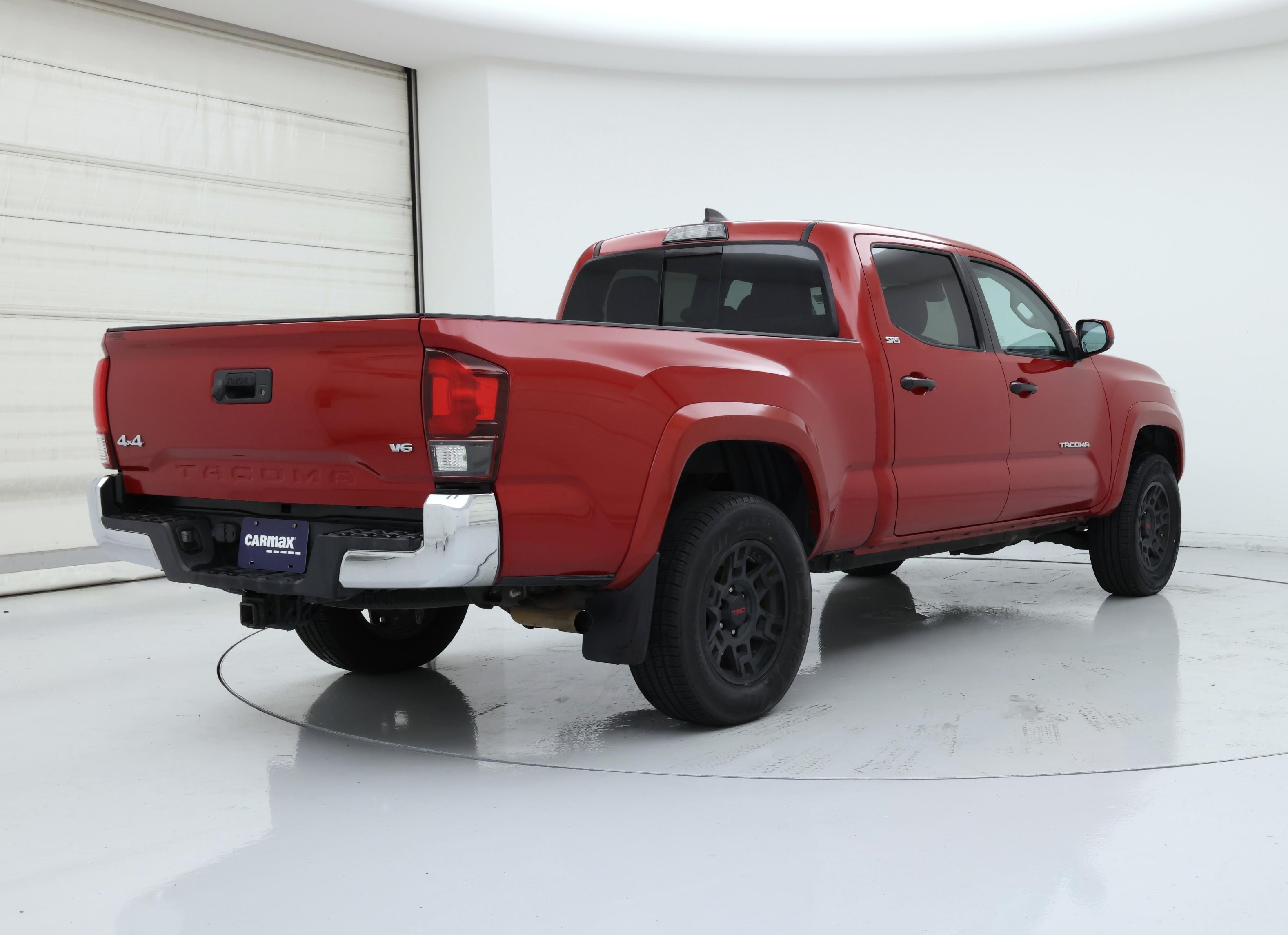 Thumbnail: 2019 Toyota Tacoma - 8