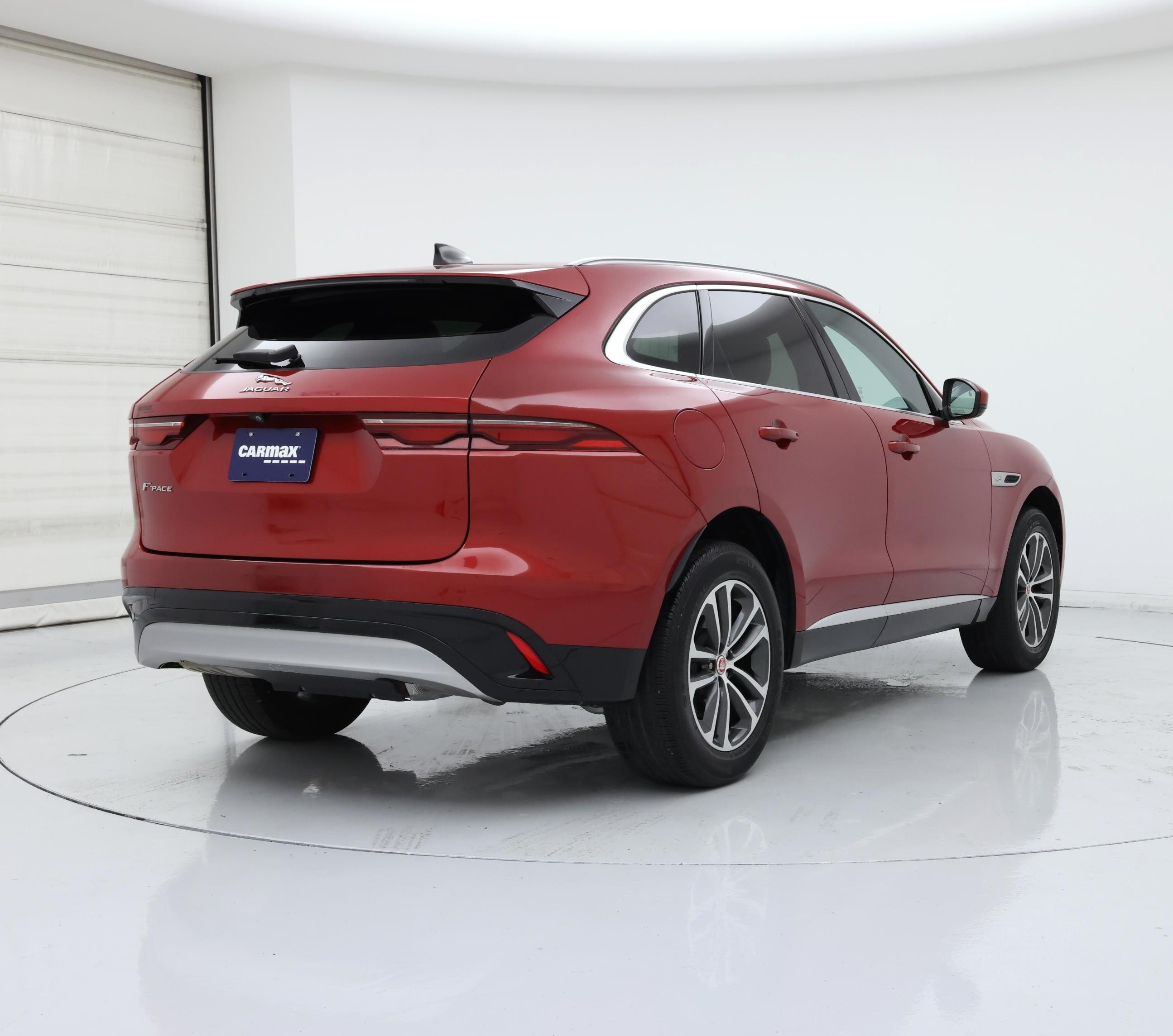 Thumbnail: 2022 Jaguar F-Pace - 8
