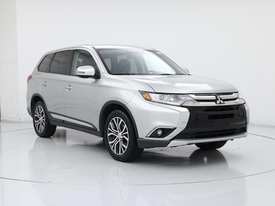Silver 2018 Mitsubishi Outlander SE