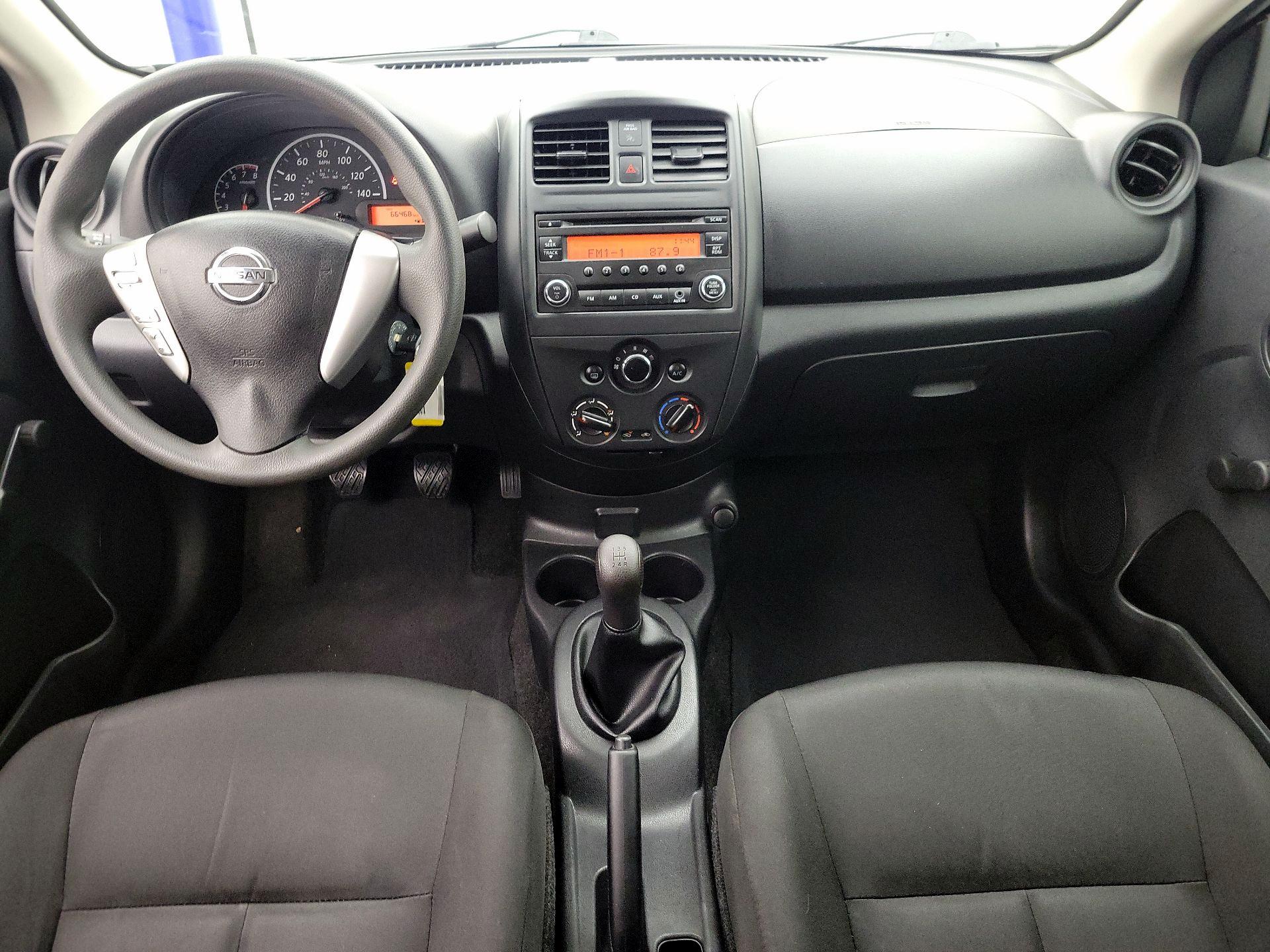 Thumbnail: 2017 Nissan Versa - 9