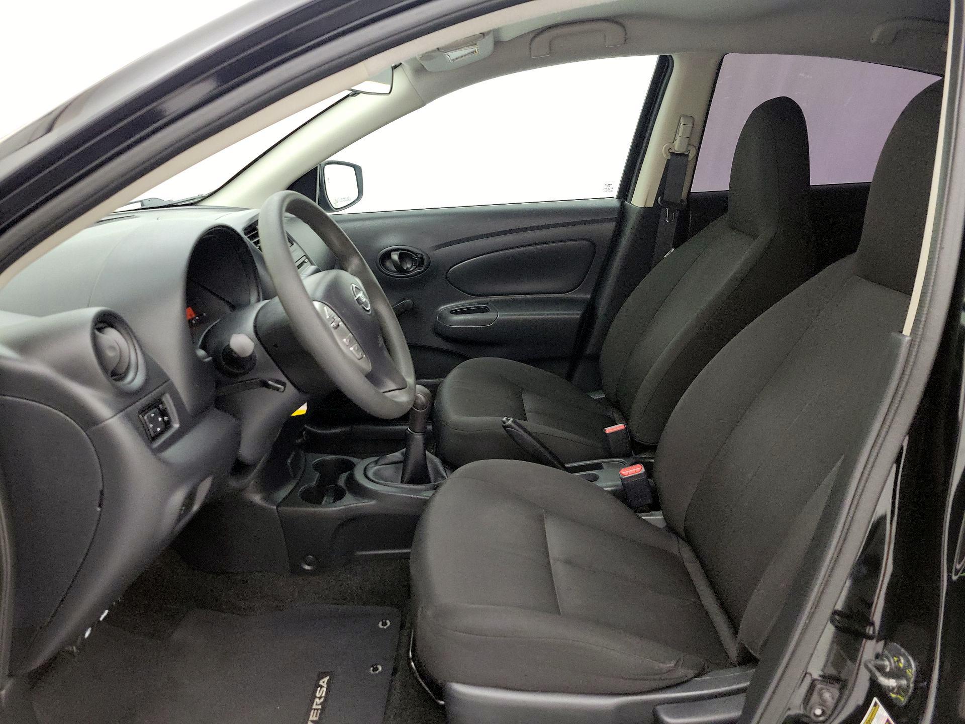 Thumbnail: 2017 Nissan Versa - 11