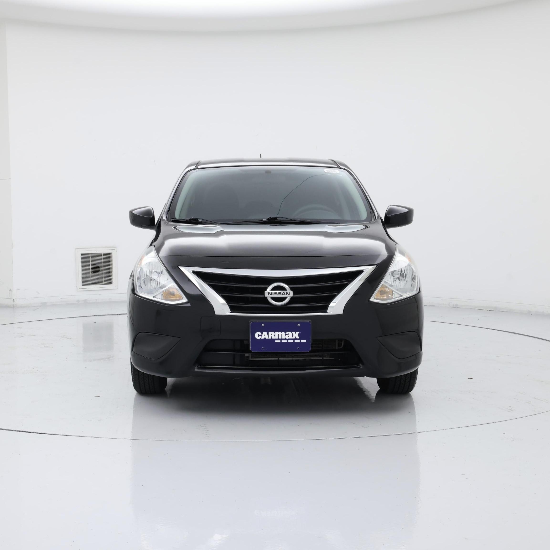 Thumbnail: 2017 Nissan Versa - 5