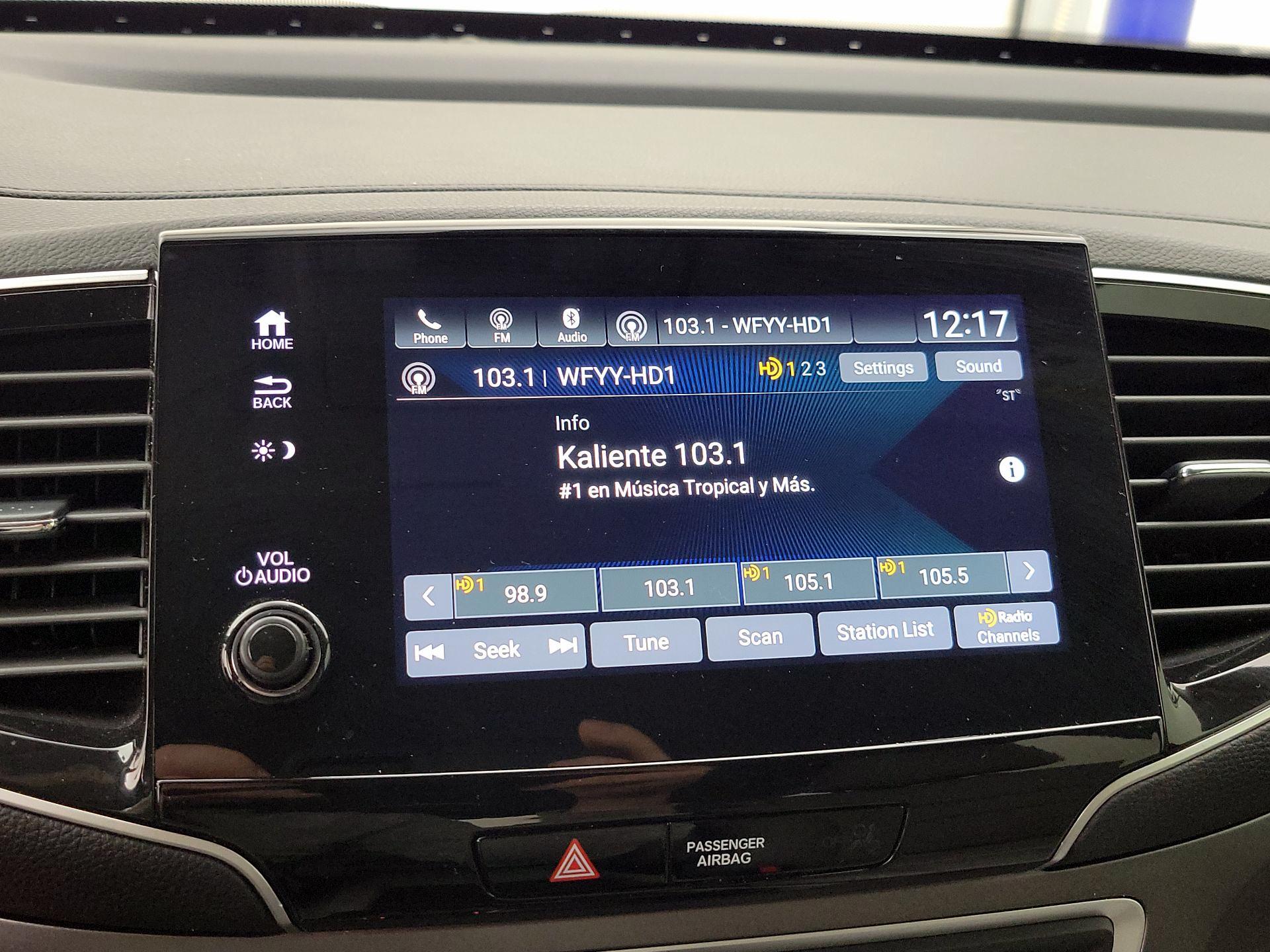 Thumbnail: 2021 Honda Pilot - 15