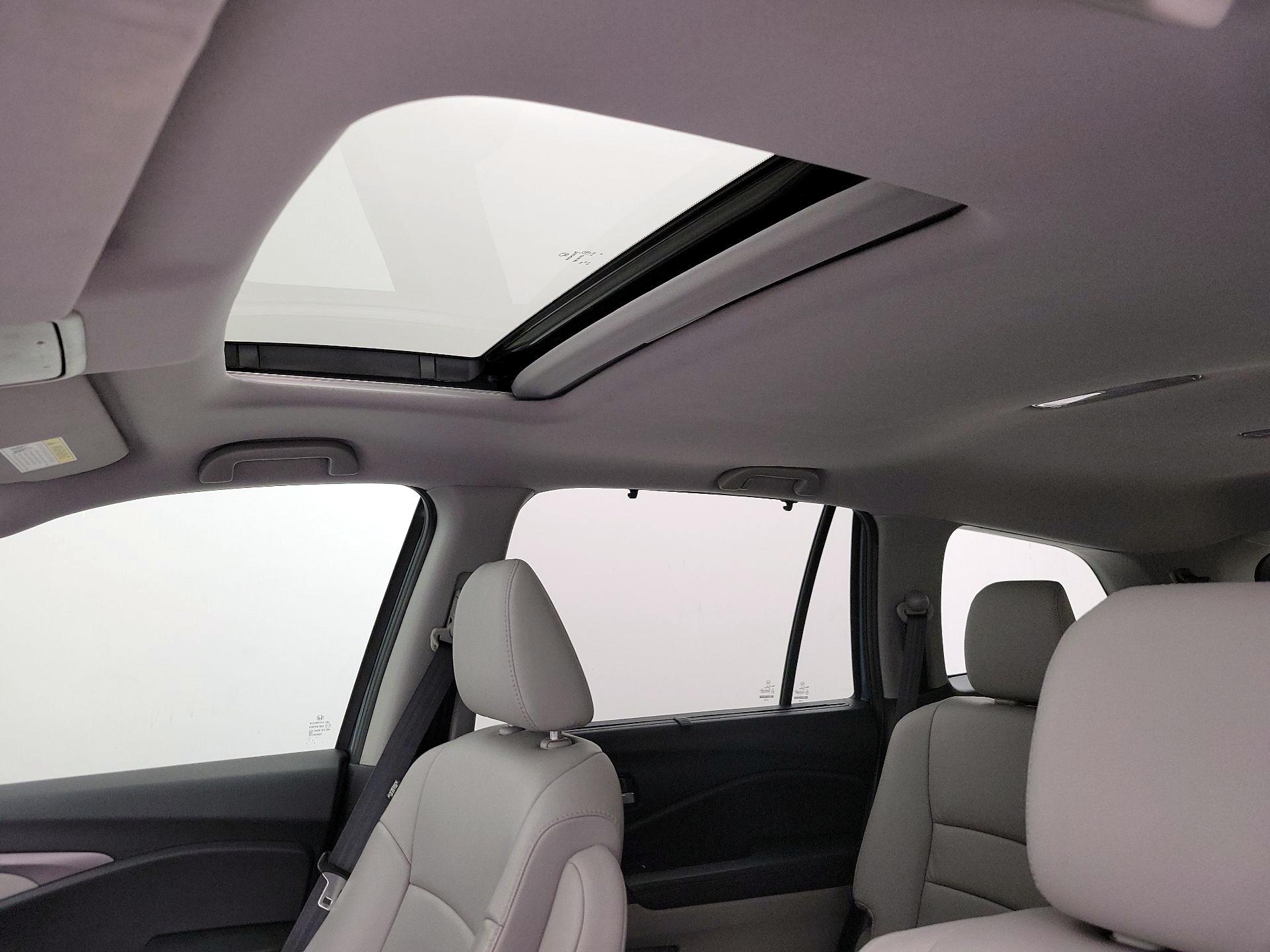 Thumbnail: 2021 Honda Pilot - 19