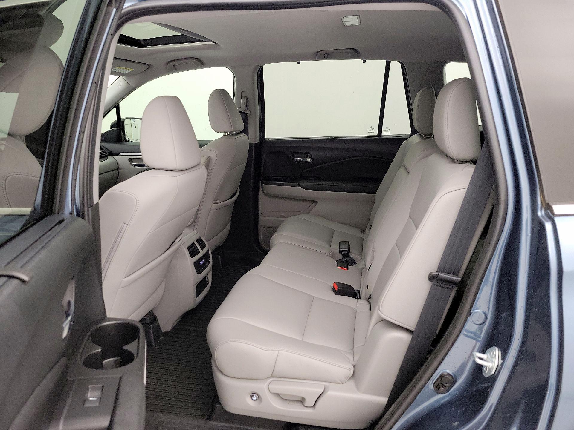 Thumbnail: 2021 Honda Pilot - 20