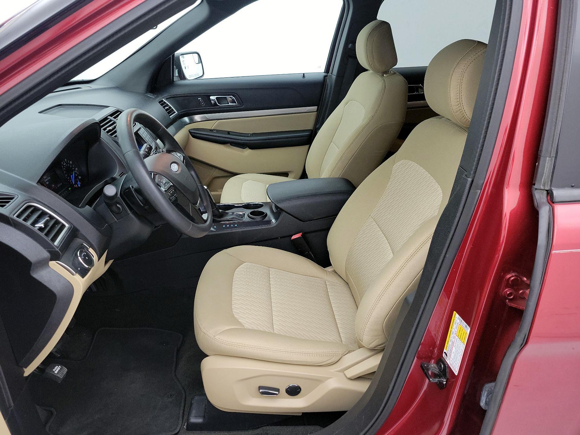 Thumbnail: 2017 Ford Explorer - 11