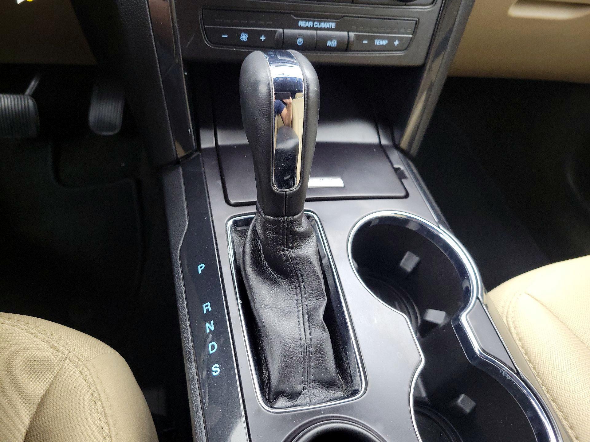 Thumbnail: 2017 Ford Explorer - 17