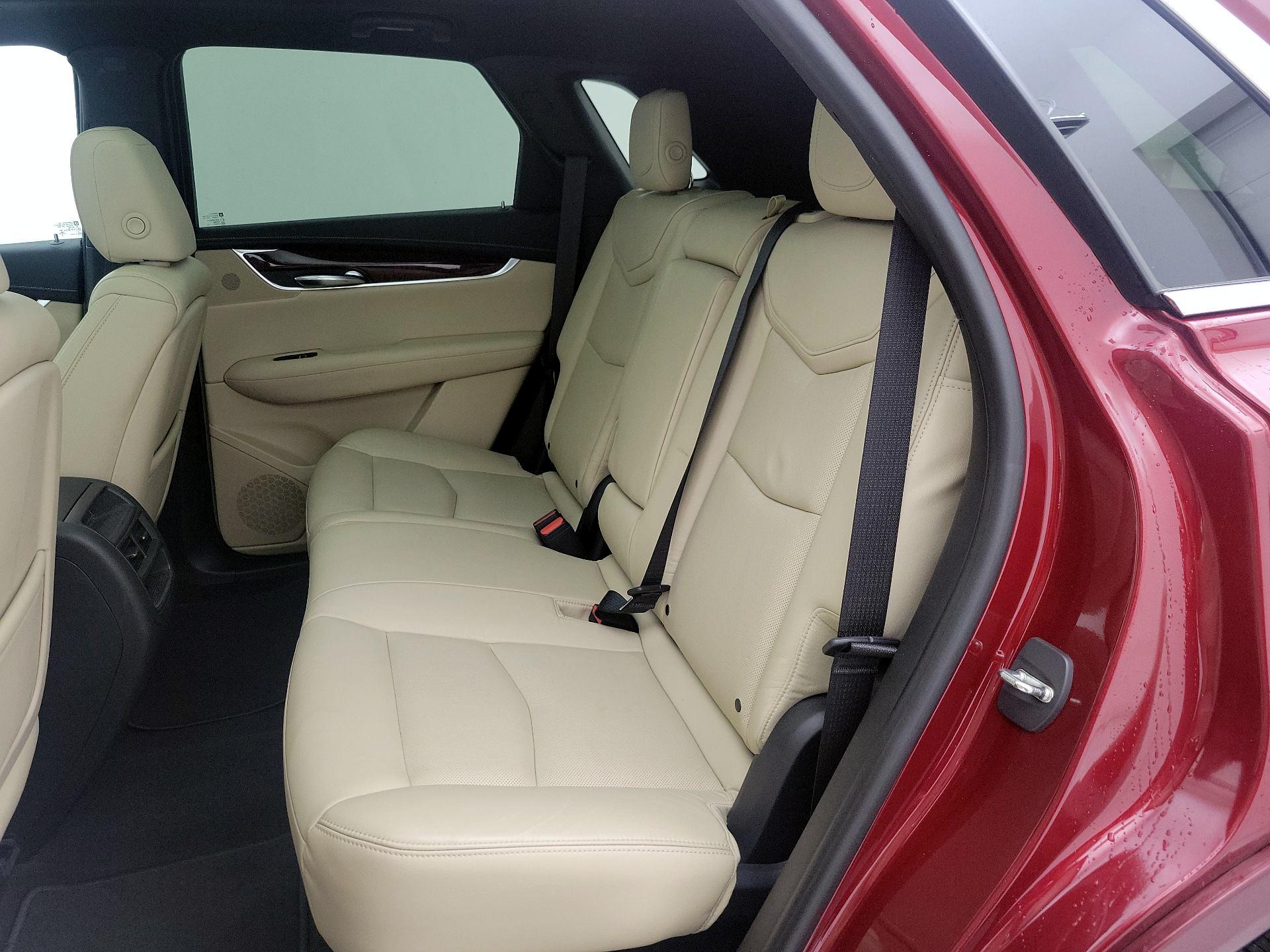 Thumbnail: 2017 Cadillac XT5 - 20