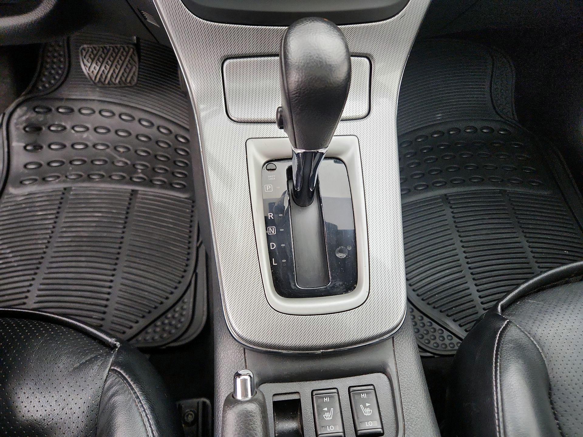 Thumbnail: 2015 Nissan Sentra - 18