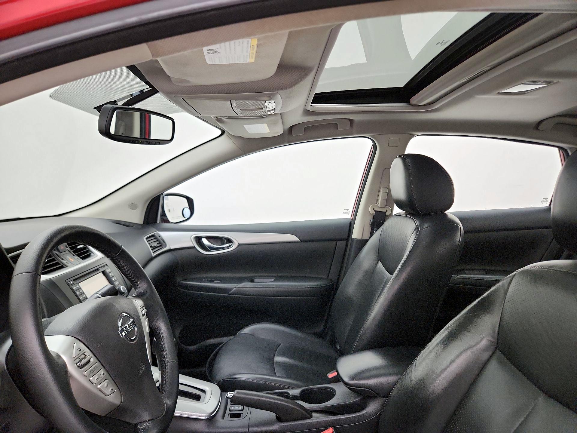 Thumbnail: 2015 Nissan Sentra - 20