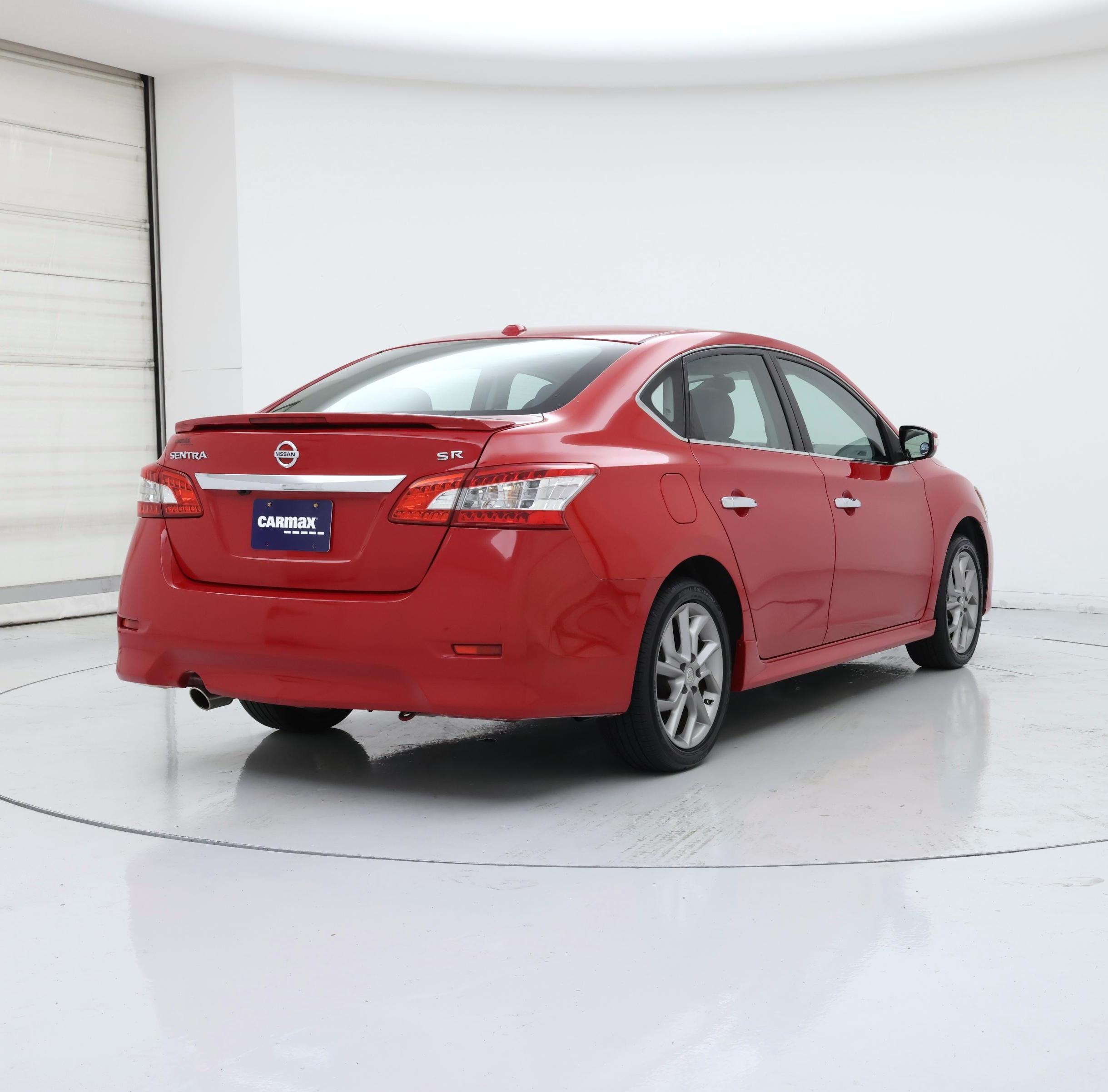 Thumbnail: 2015 Nissan Sentra - 8