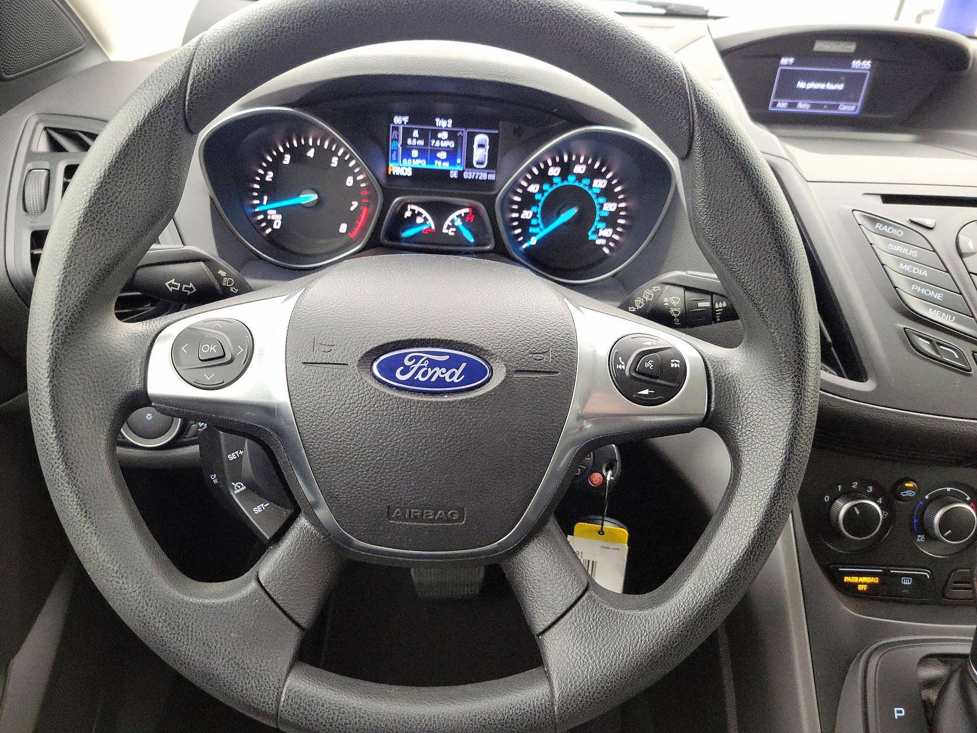 Thumbnail: 2016 Ford Escape - 10