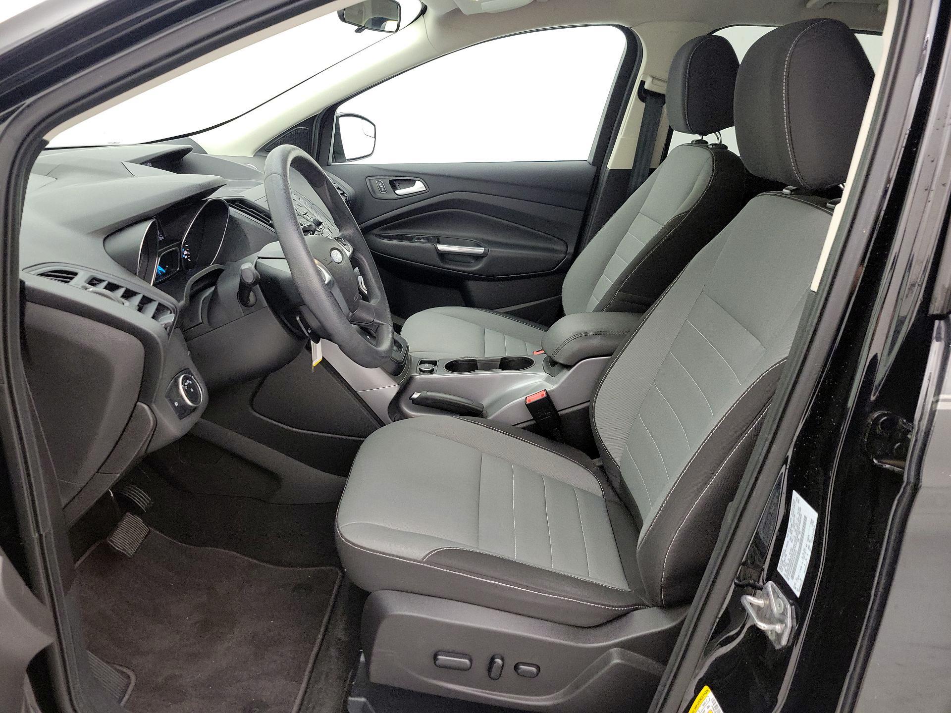 Thumbnail: 2016 Ford Escape - 11