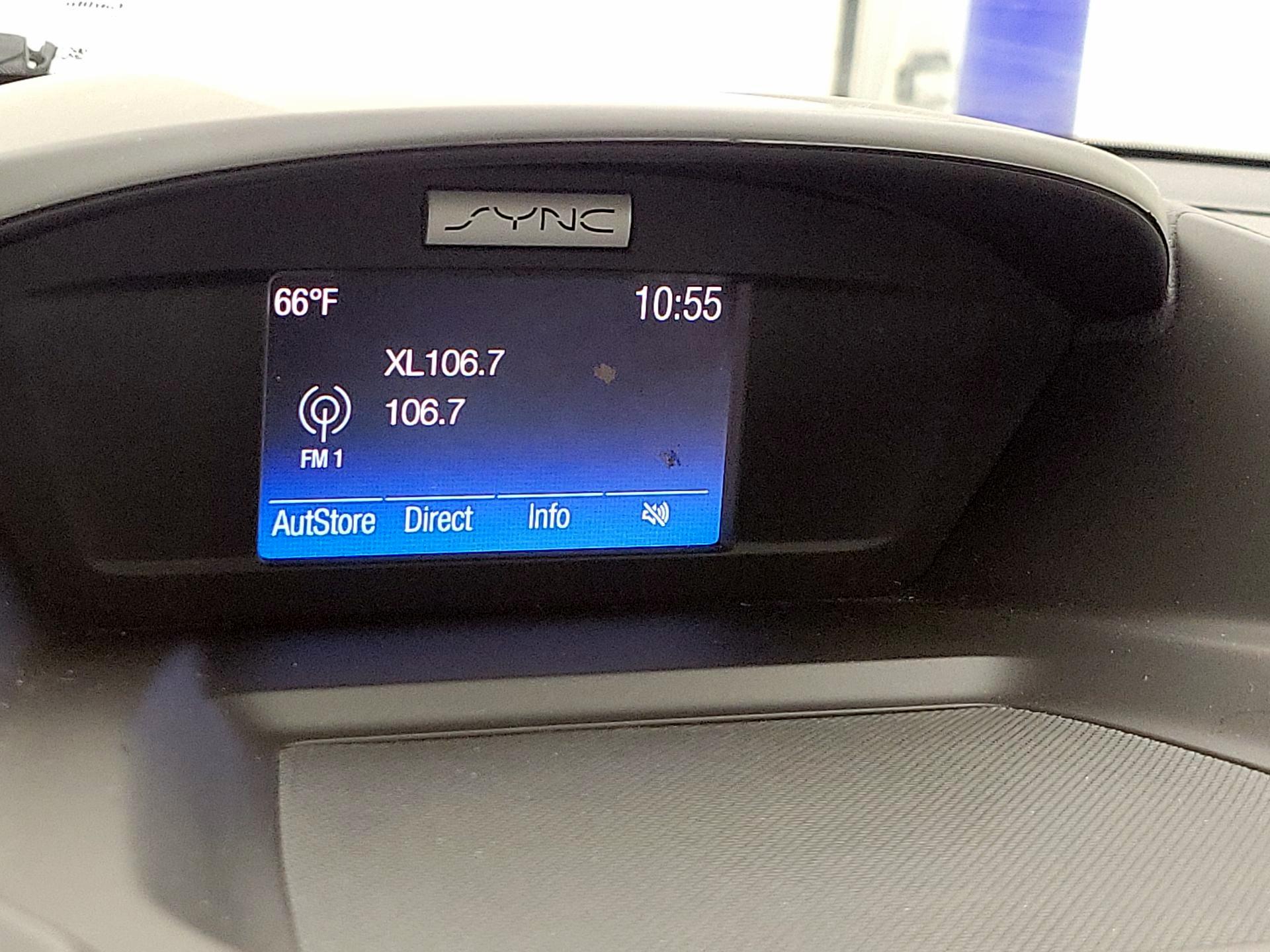 Thumbnail: 2016 Ford Escape - 15