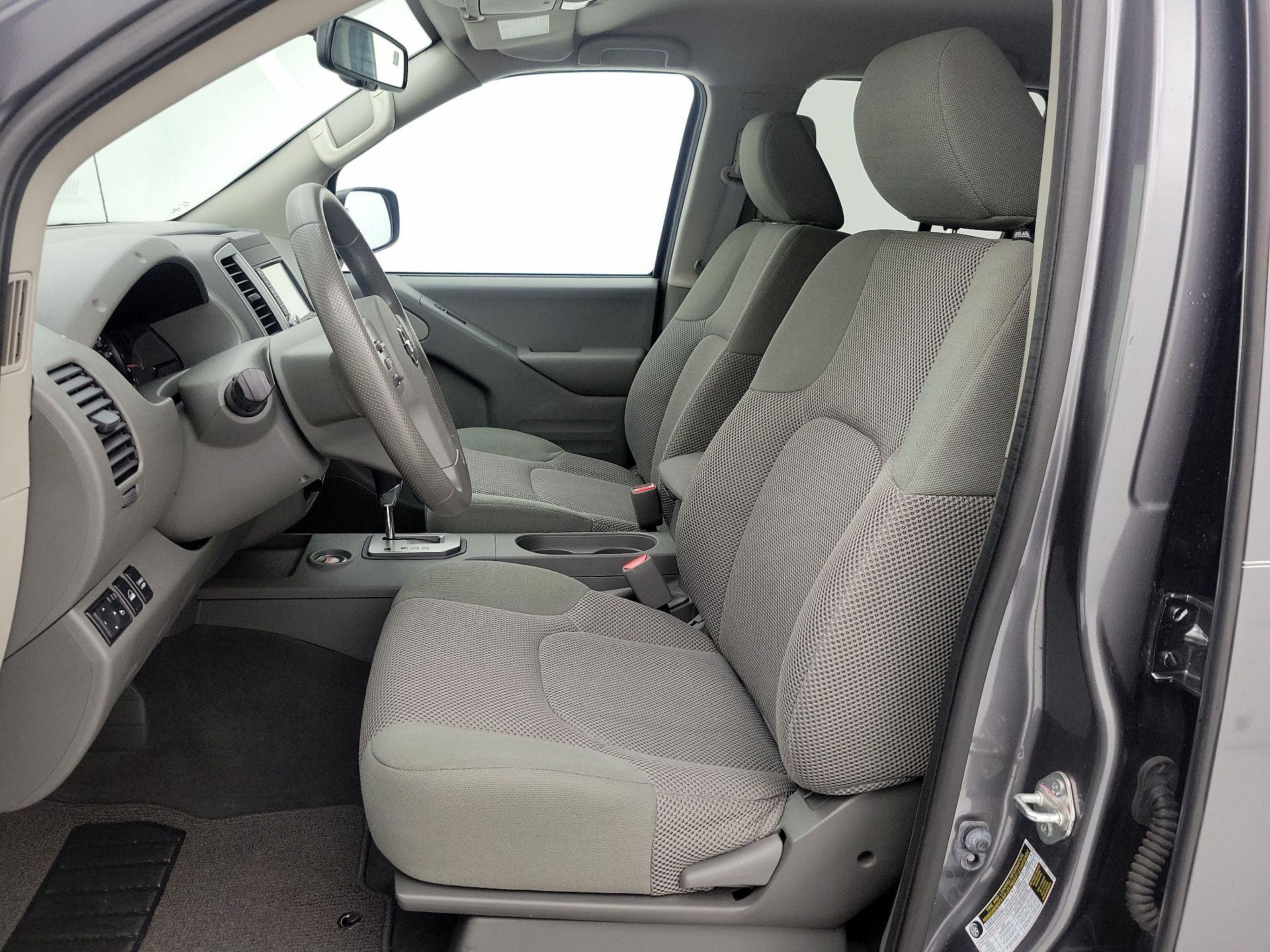 Thumbnail: 2021 Nissan Frontier - 11