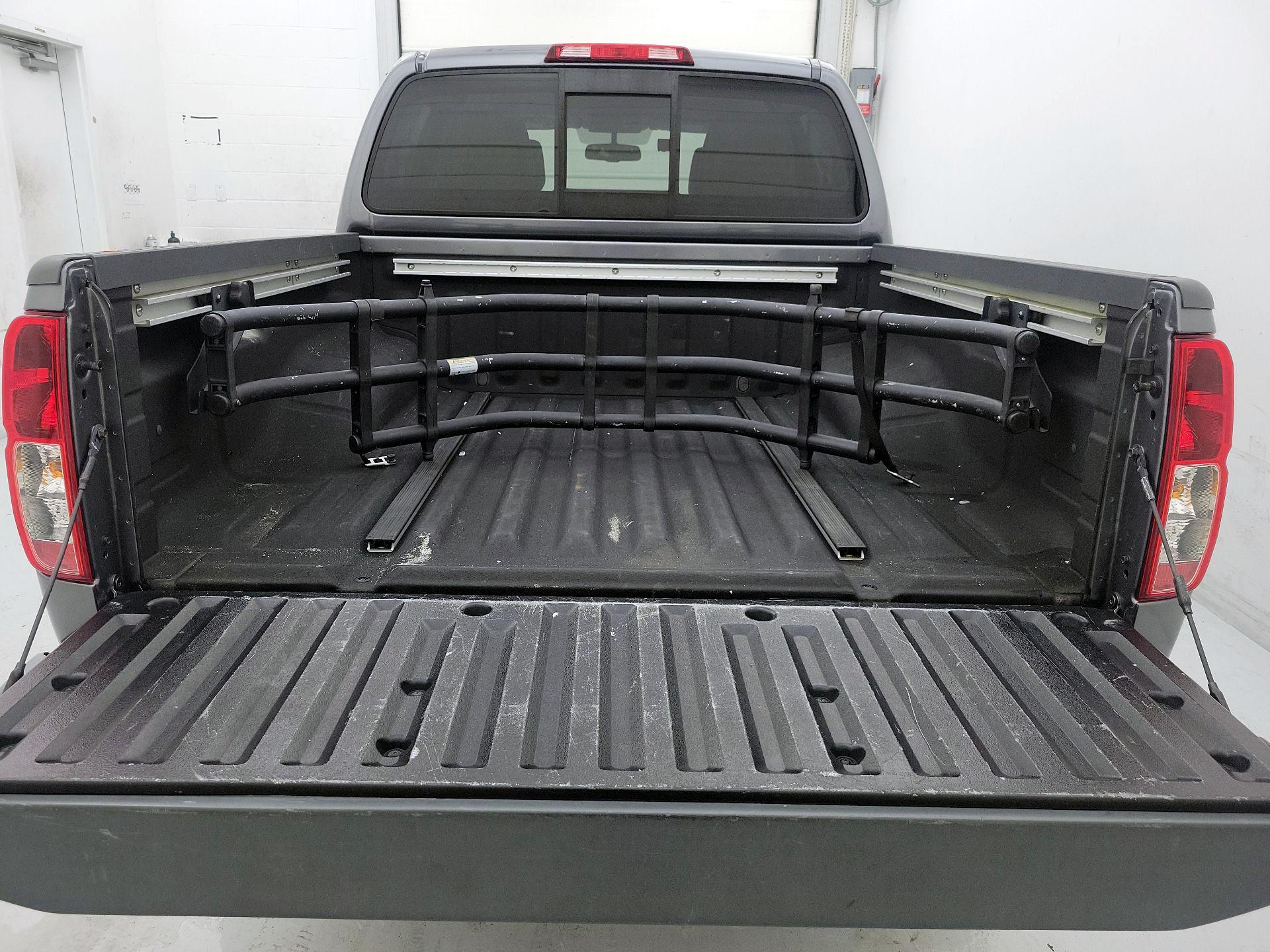 Thumbnail: 2021 Nissan Frontier - 20