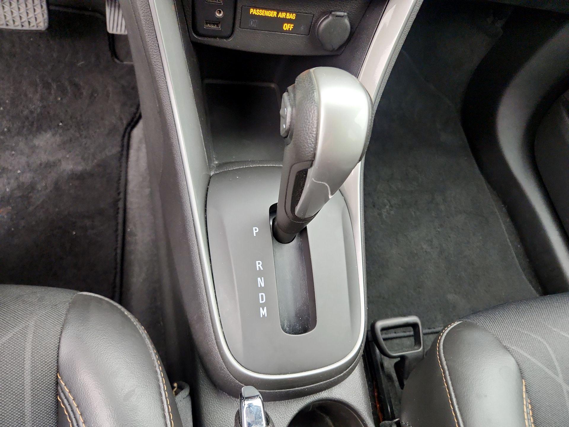 Thumbnail: 2017 Chevrolet Trax - 17