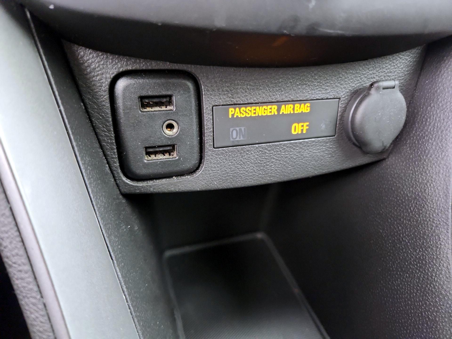 Thumbnail: 2017 Chevrolet Trax - 18