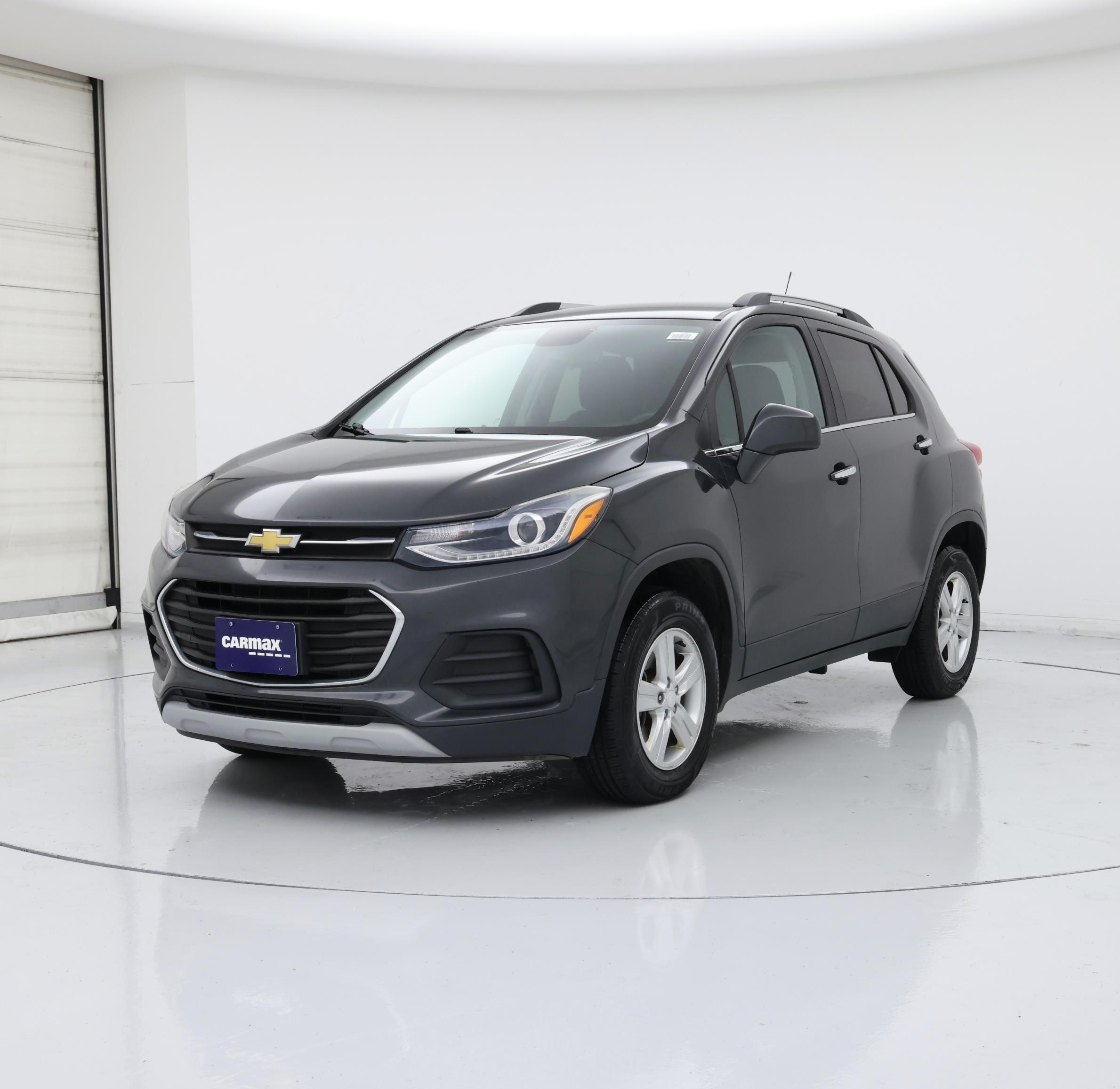Thumbnail: 2017 Chevrolet Trax - 4