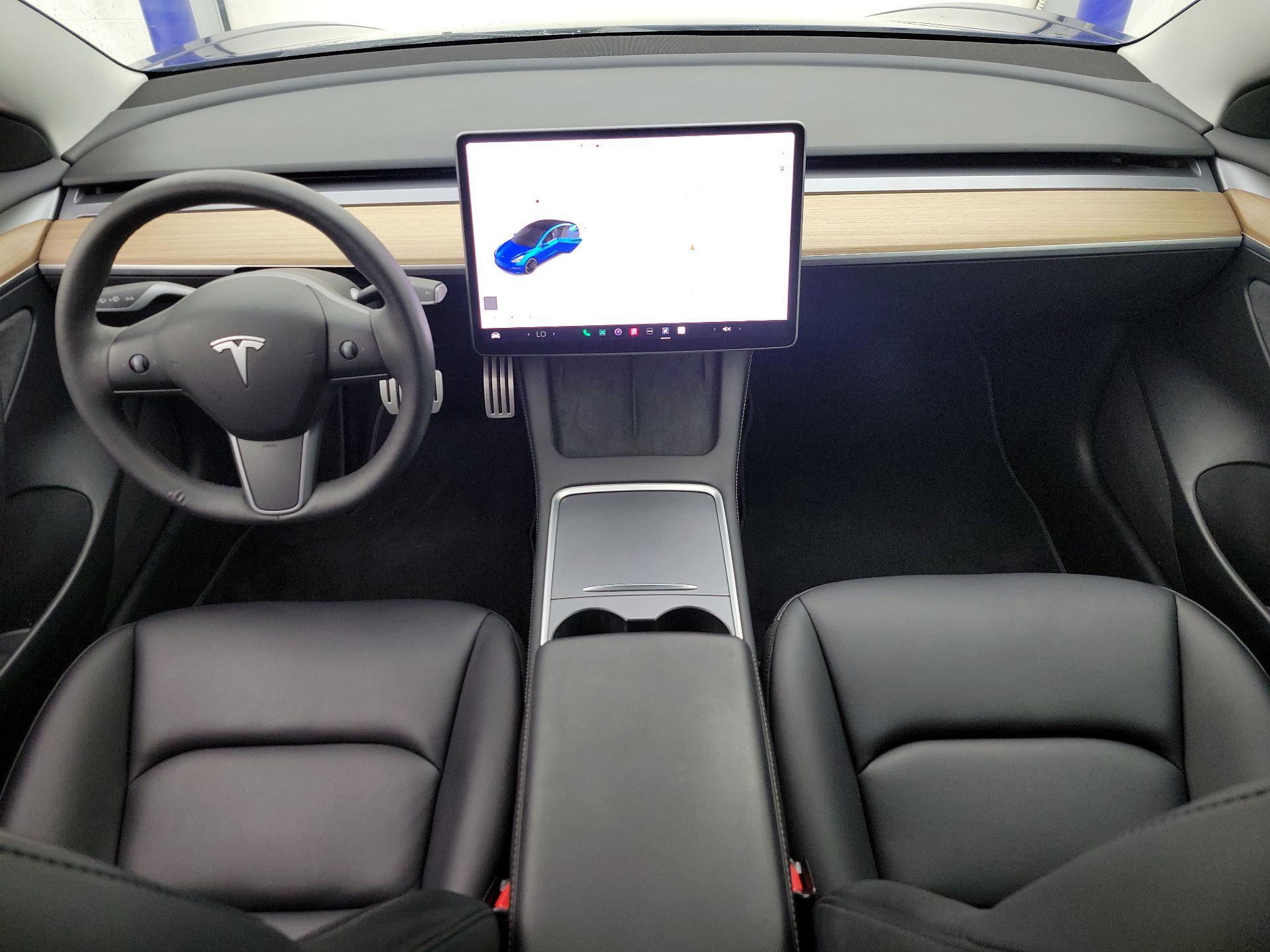 Thumbnail: 2023 Tesla Model 3 - 9