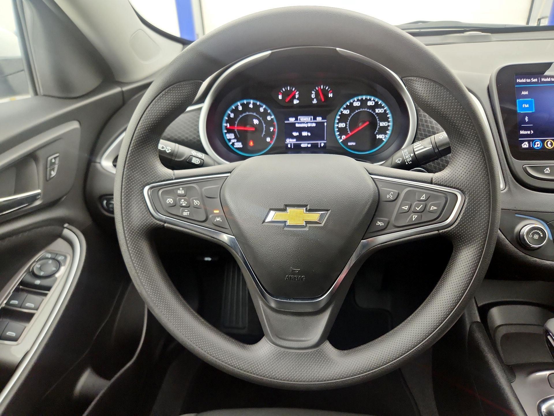 Thumbnail: 2025 Chevrolet Malibu - 10