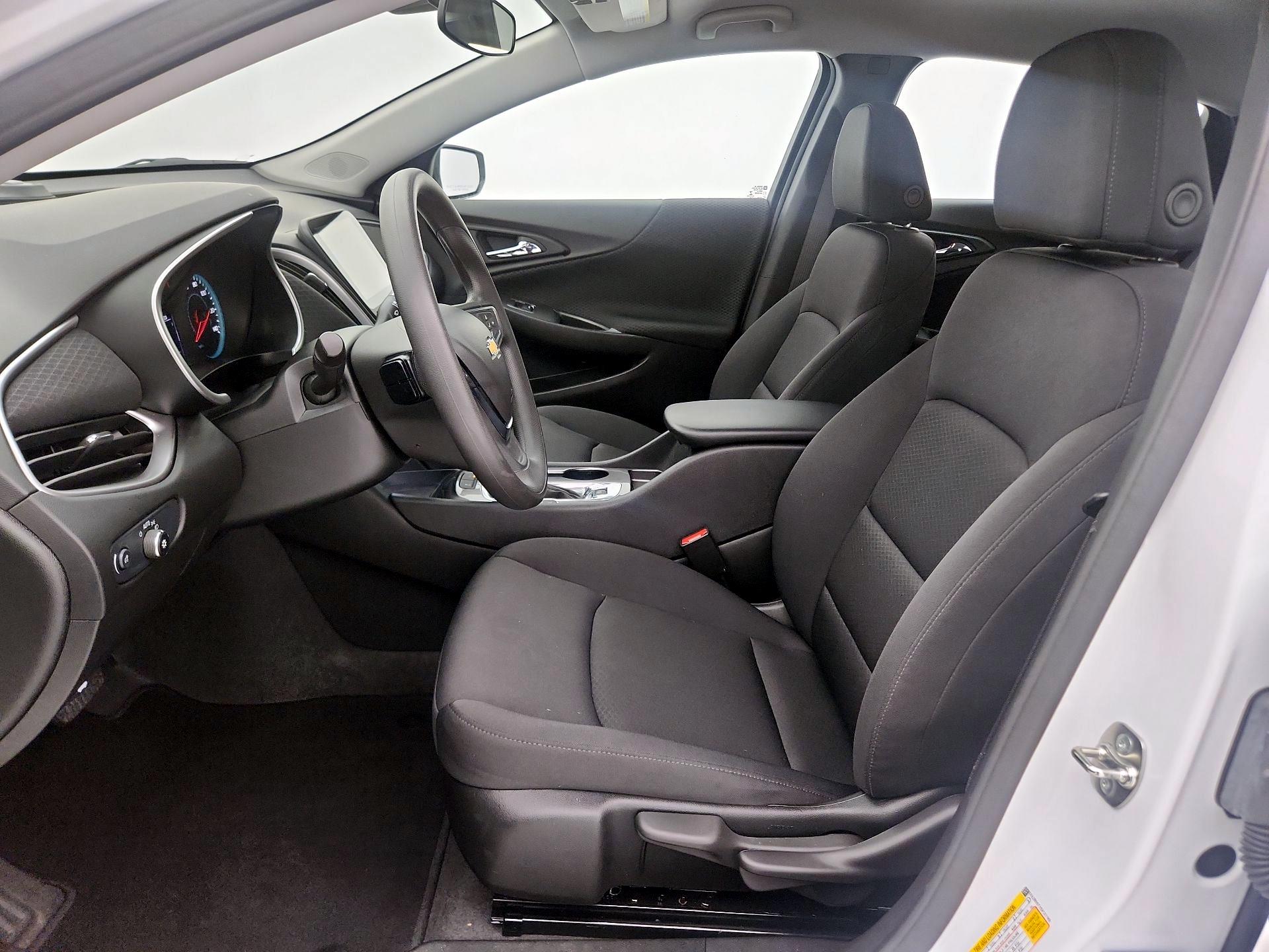 Thumbnail: 2025 Chevrolet Malibu - 11