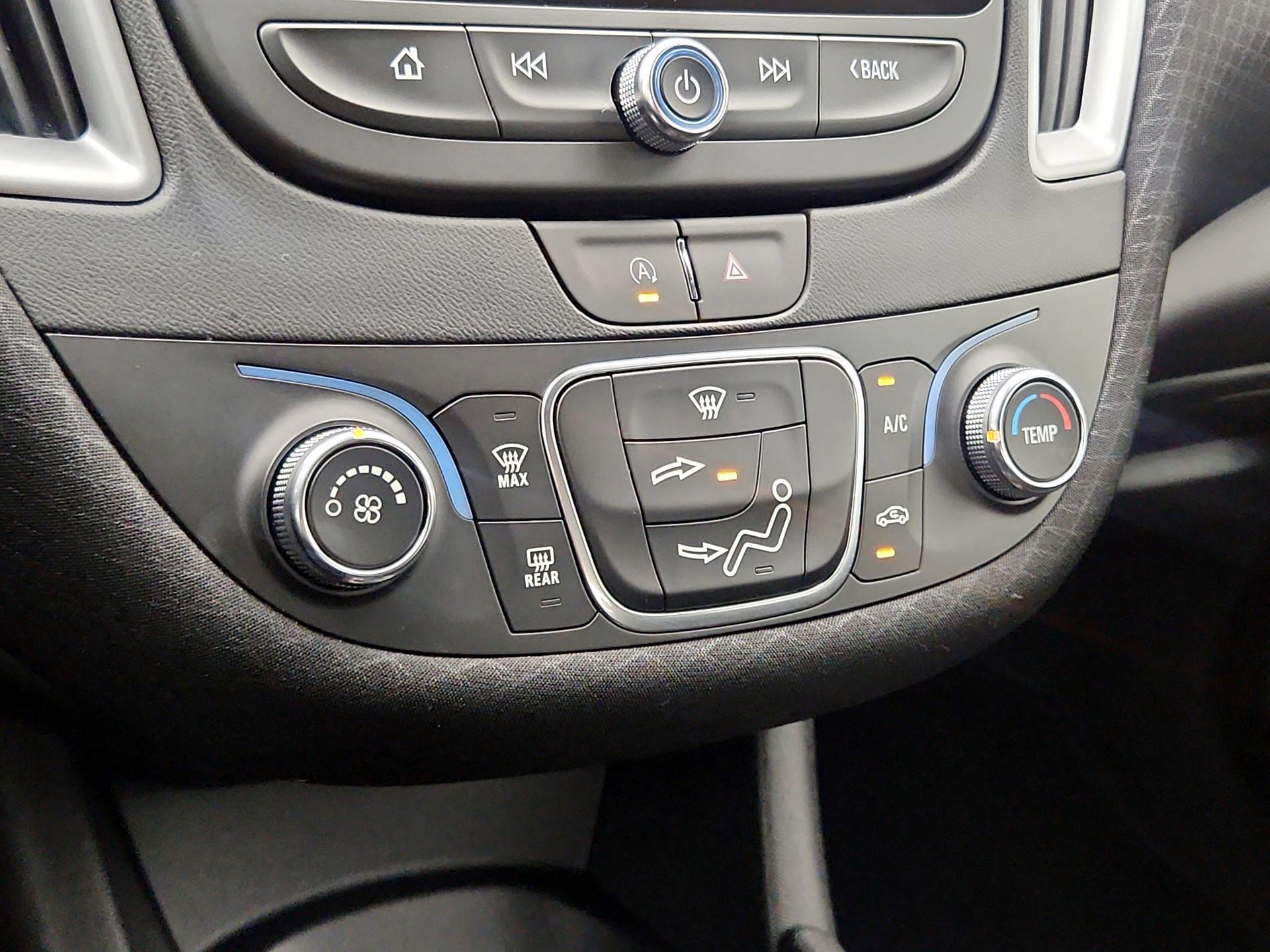 Thumbnail: 2025 Chevrolet Malibu - 16