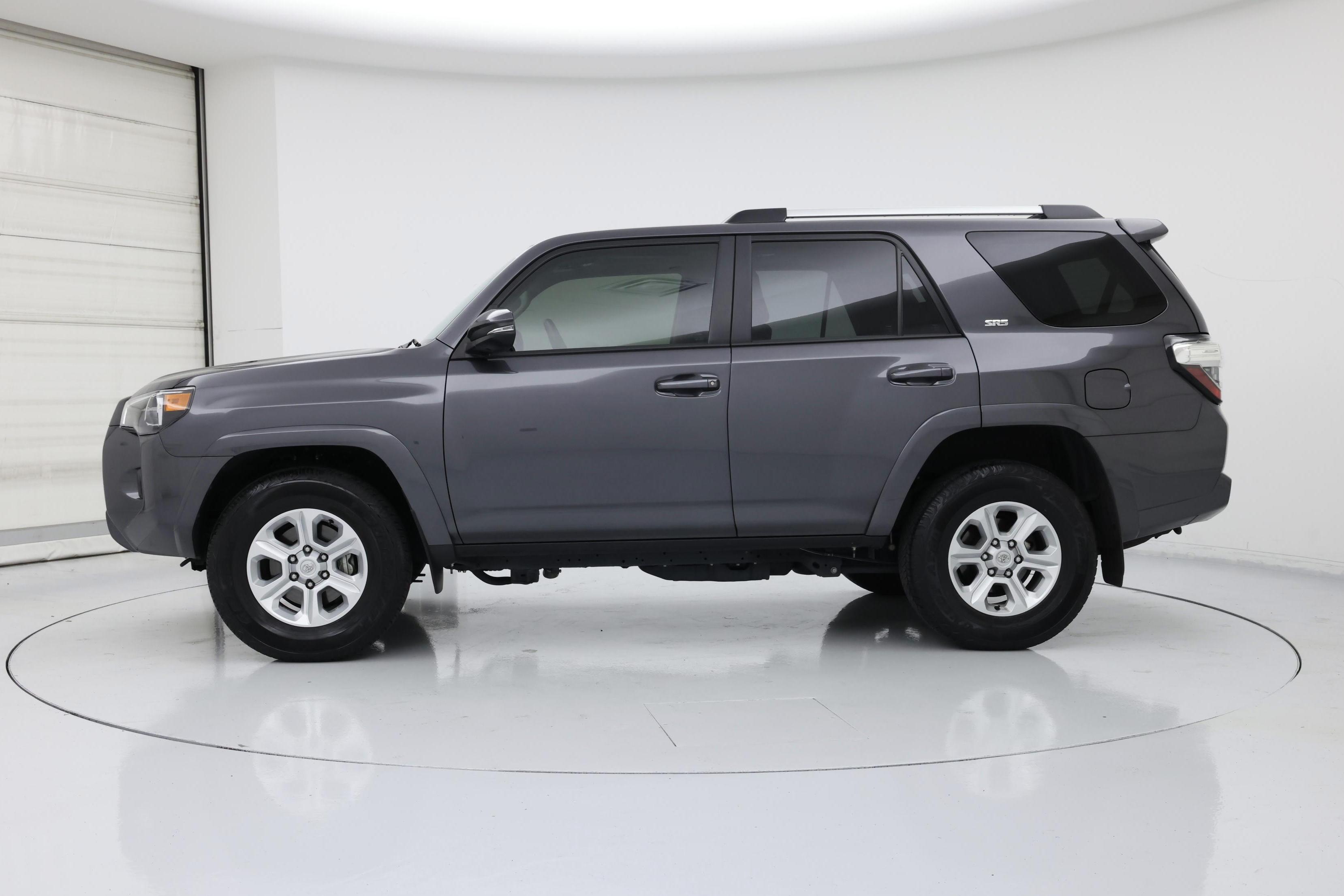 Thumbnail: 2023 Toyota 4Runner - 3
