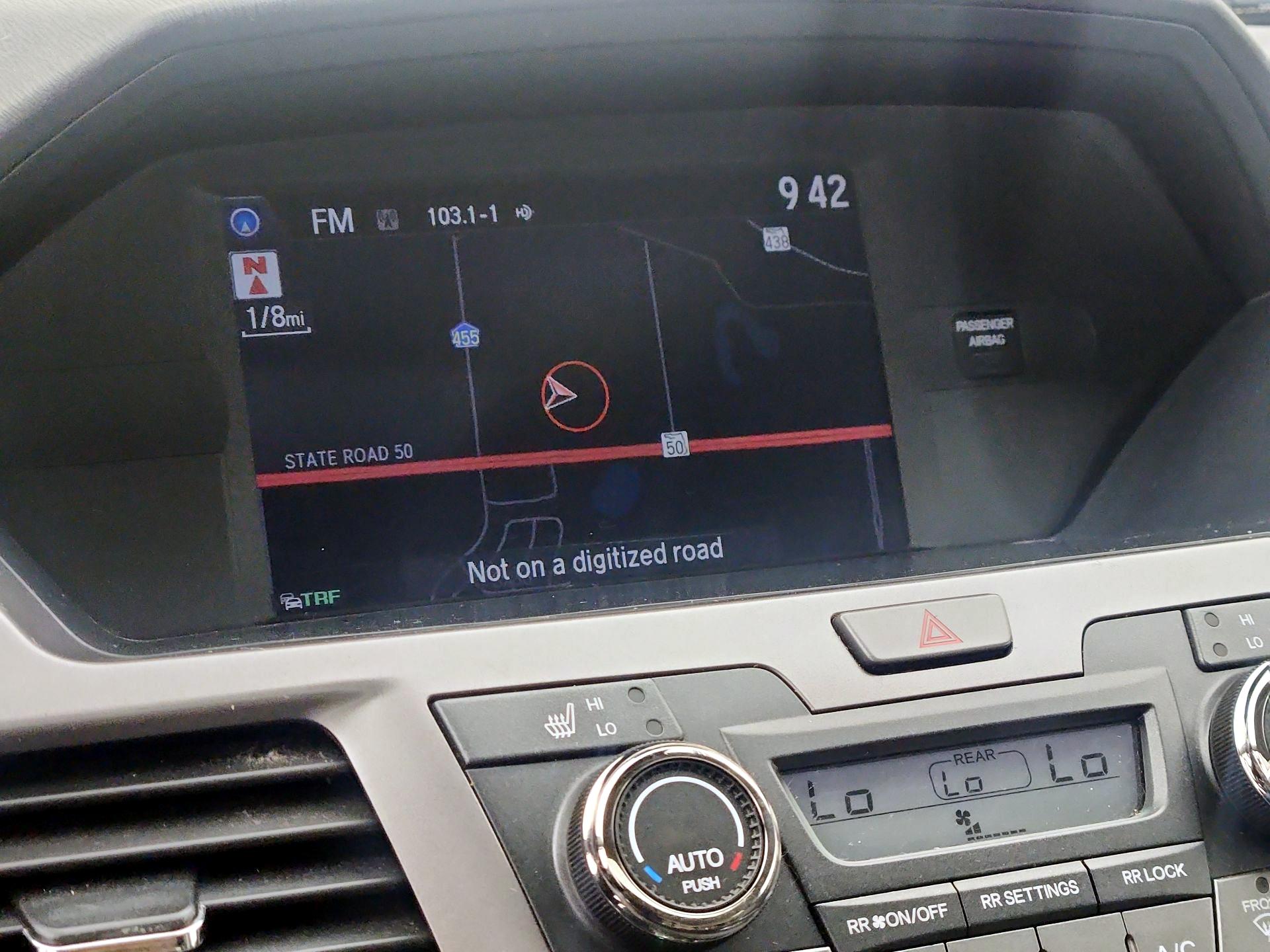 Thumbnail: 2015 Honda Odyssey - 14