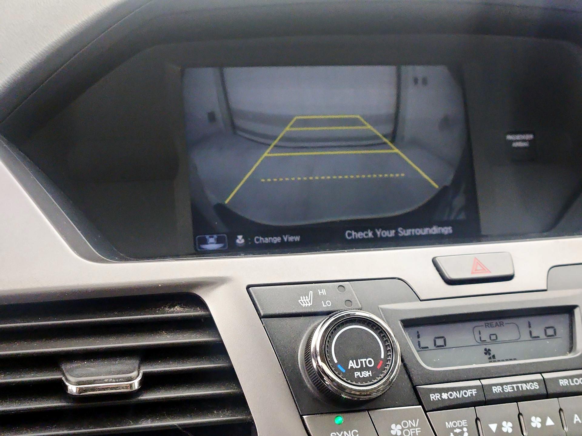 Thumbnail: 2015 Honda Odyssey - 15