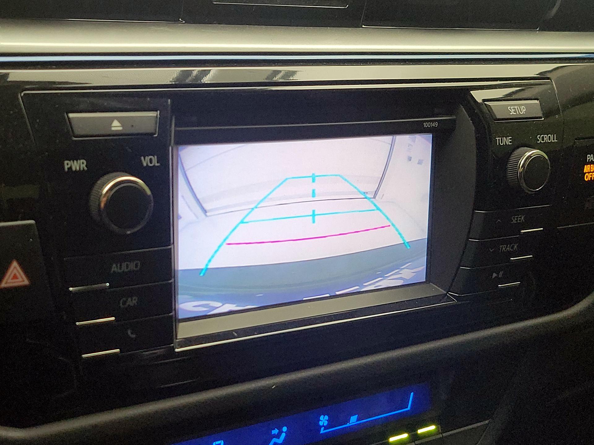 Thumbnail: 2015 Toyota Corolla - 14