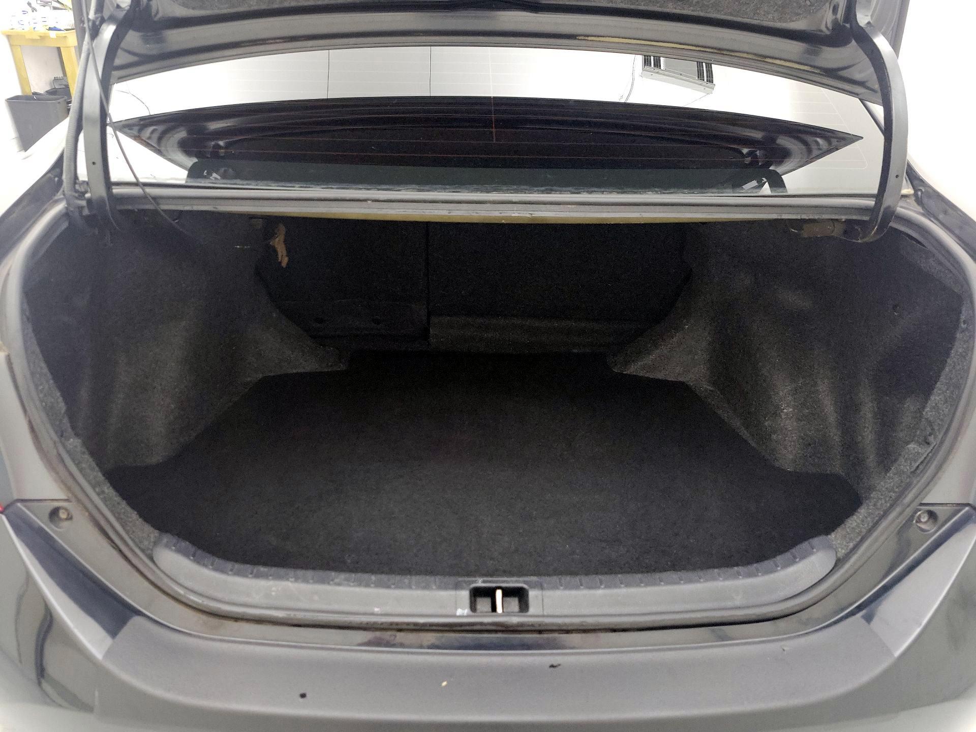 Thumbnail: 2015 Toyota Corolla - 20