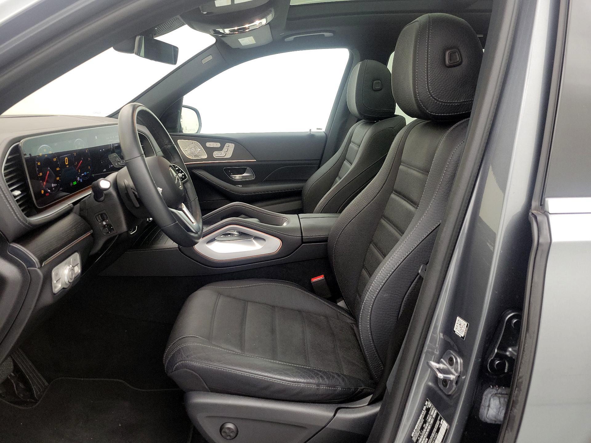 Thumbnail: 2023 Mercedes-Benz GLS - 11