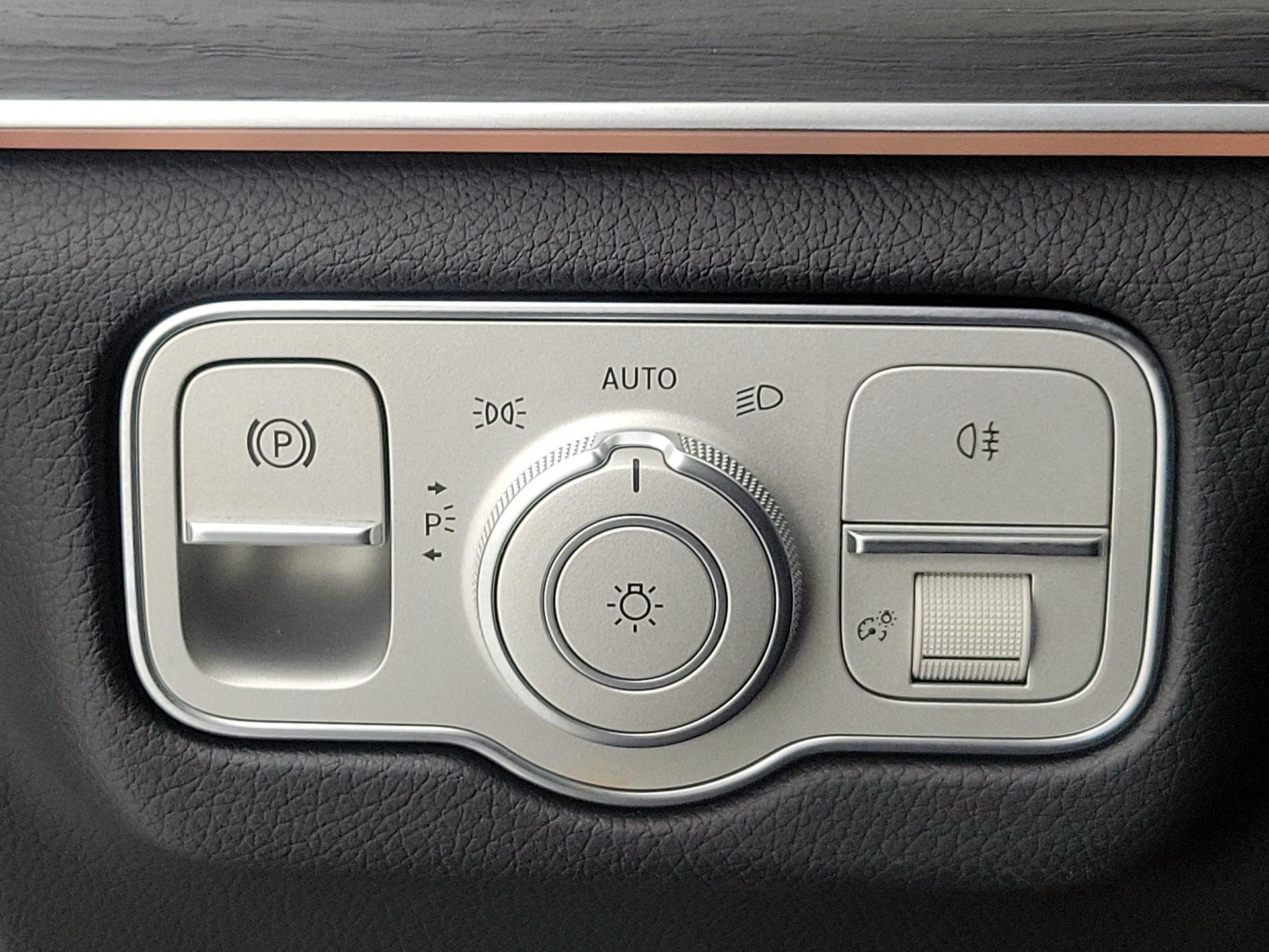 Thumbnail: 2023 Mercedes-Benz GLS - 13