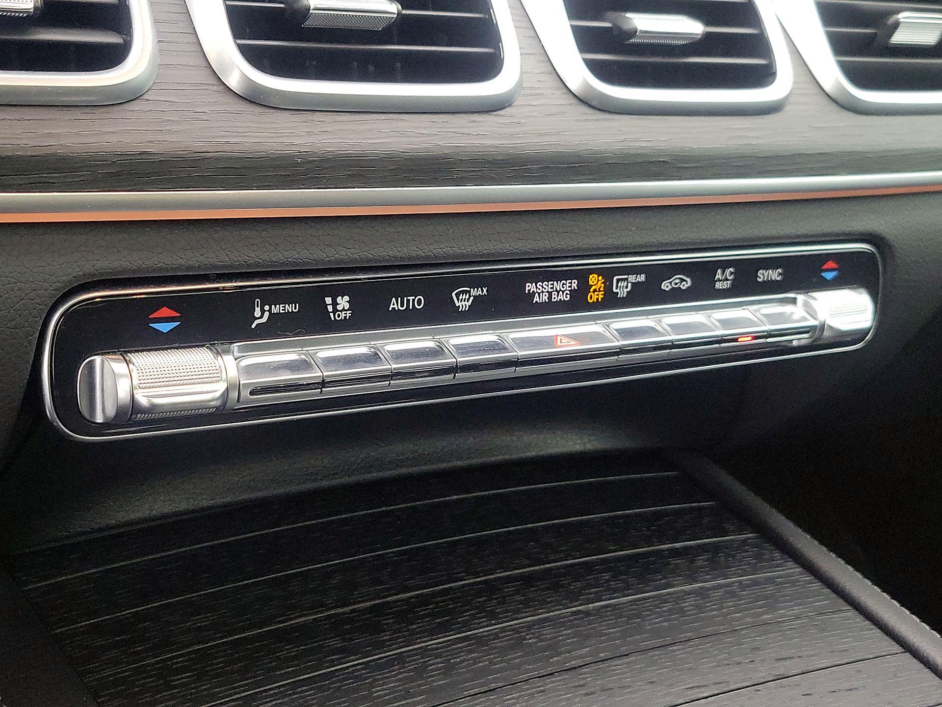 Thumbnail: 2023 Mercedes-Benz GLS - 17