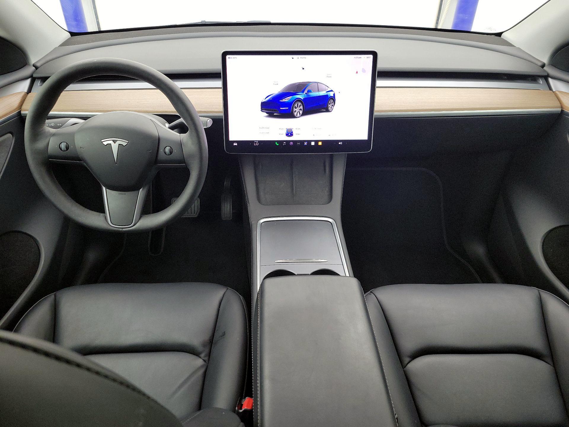 Thumbnail: 2024 Tesla Model Y - 9