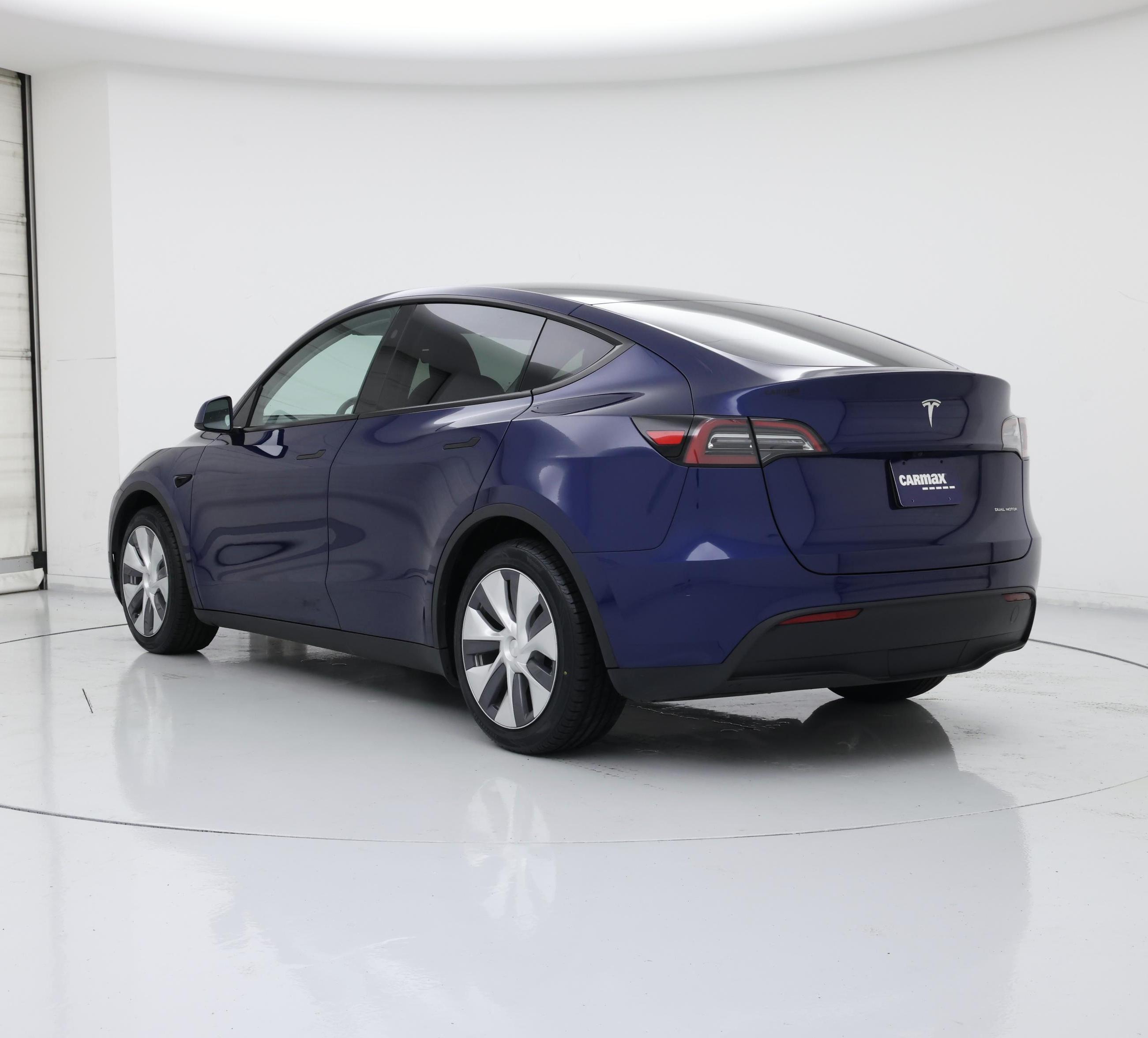 Thumbnail: 2024 Tesla Model Y - 2