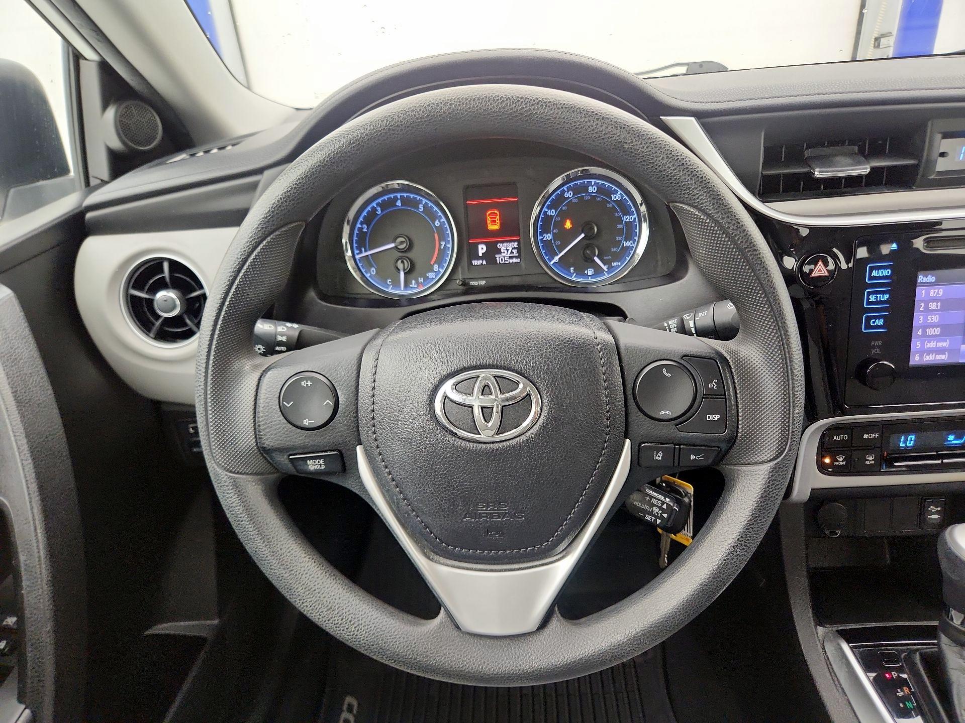 Thumbnail: 2018 Toyota Corolla - 10