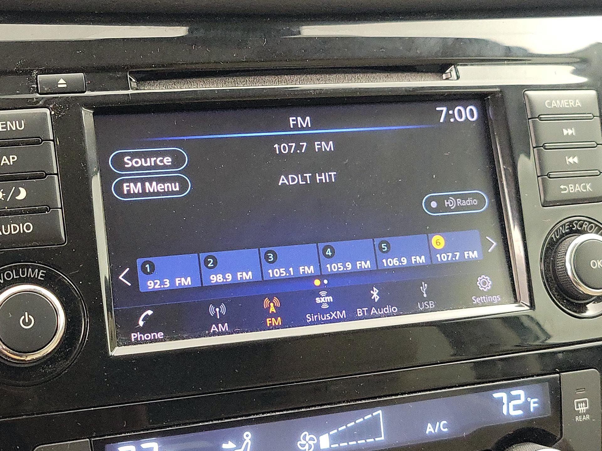 Thumbnail: 2018 Nissan Rogue - 16