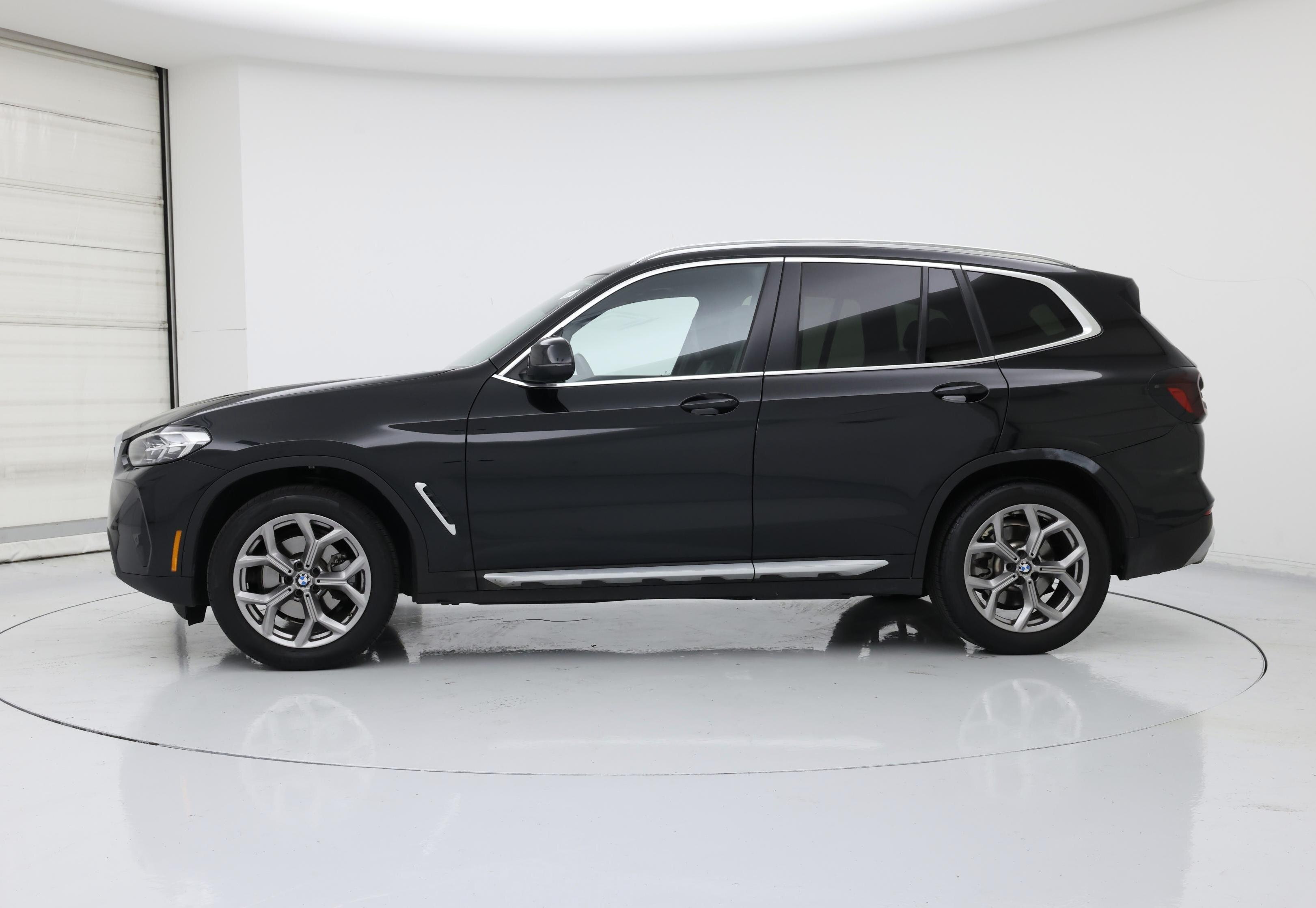 Thumbnail: 2024 BMW X3 - 3